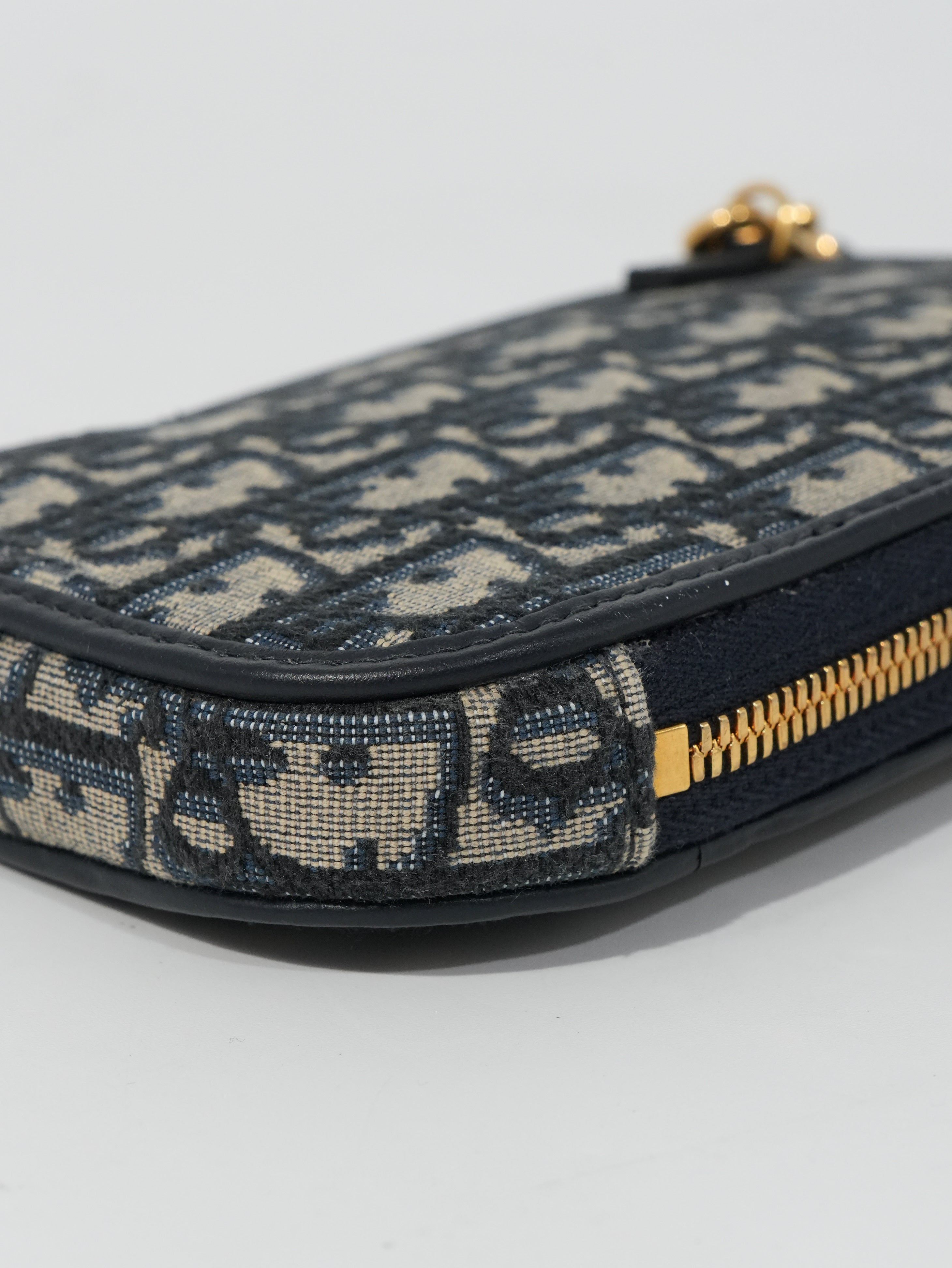 Dior Call’in 30 Montaigne