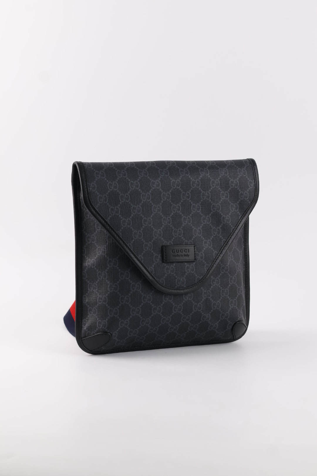 Gucci Messenger GG Supreme Small