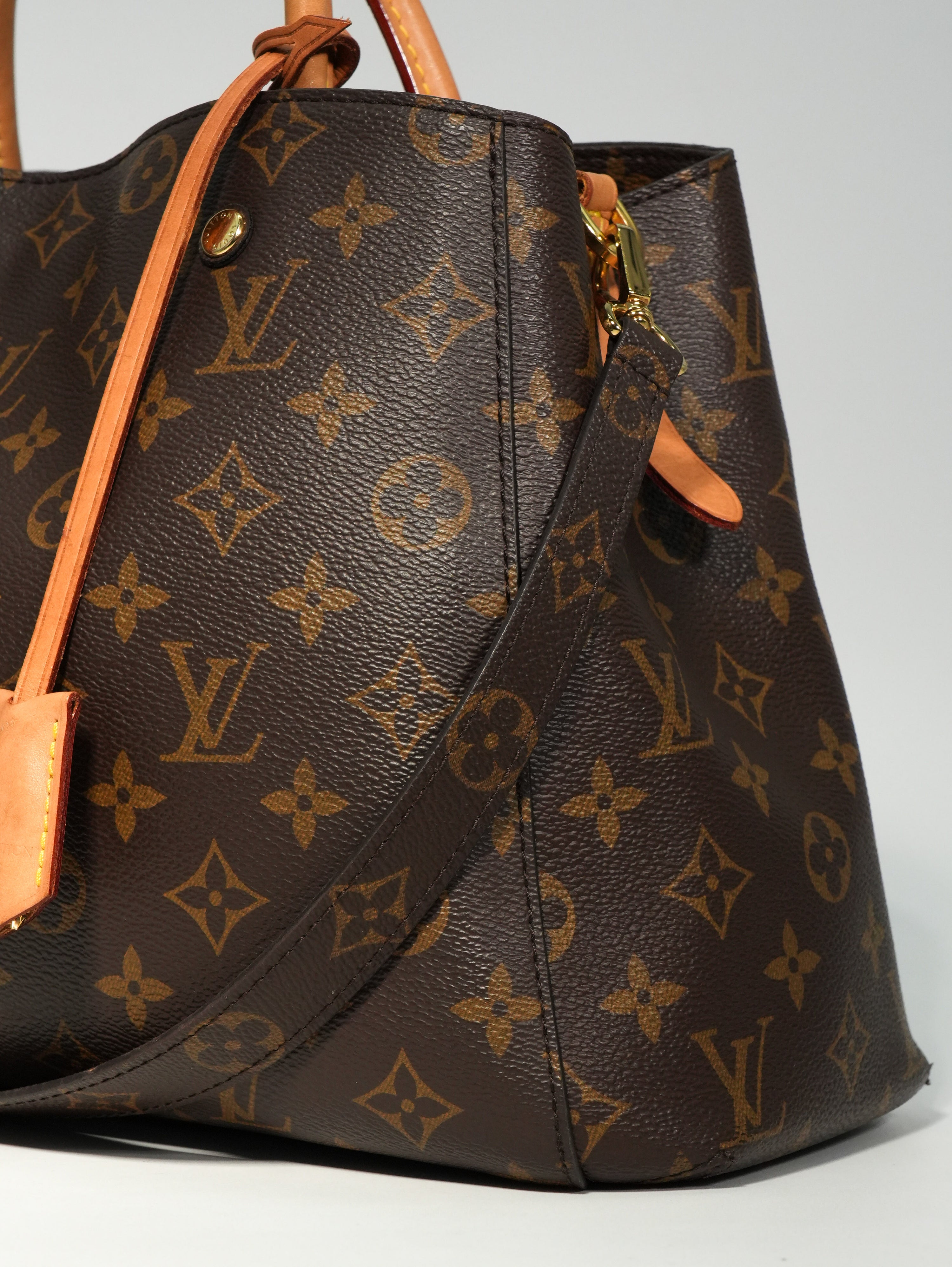 Louis Vuitton Montaigne MM