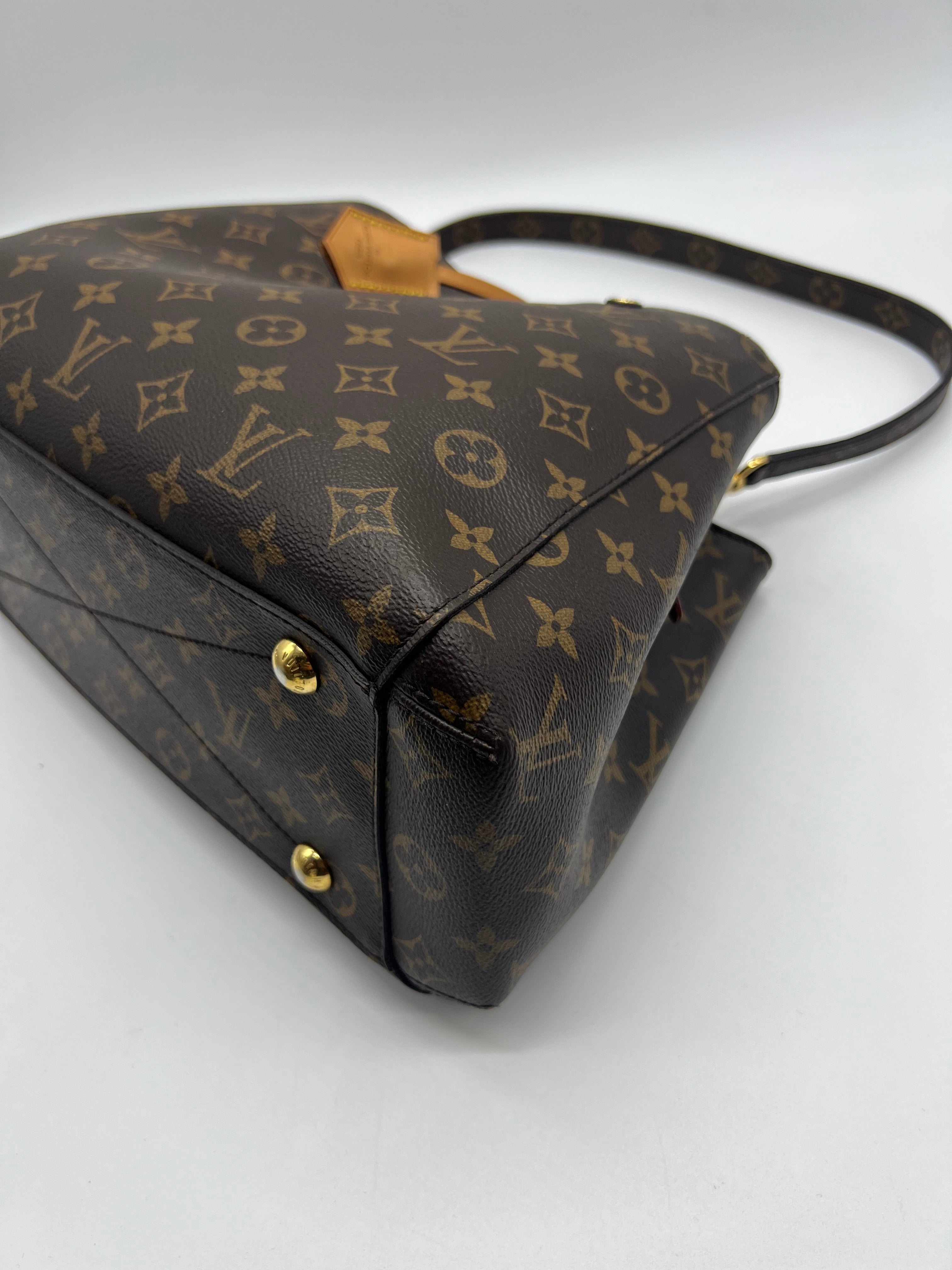 Louis Vuitton Montaigne MM Monogram