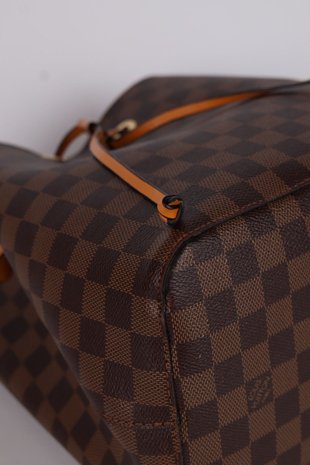Louis Vuitton Neo Noé MM Damier Ébène