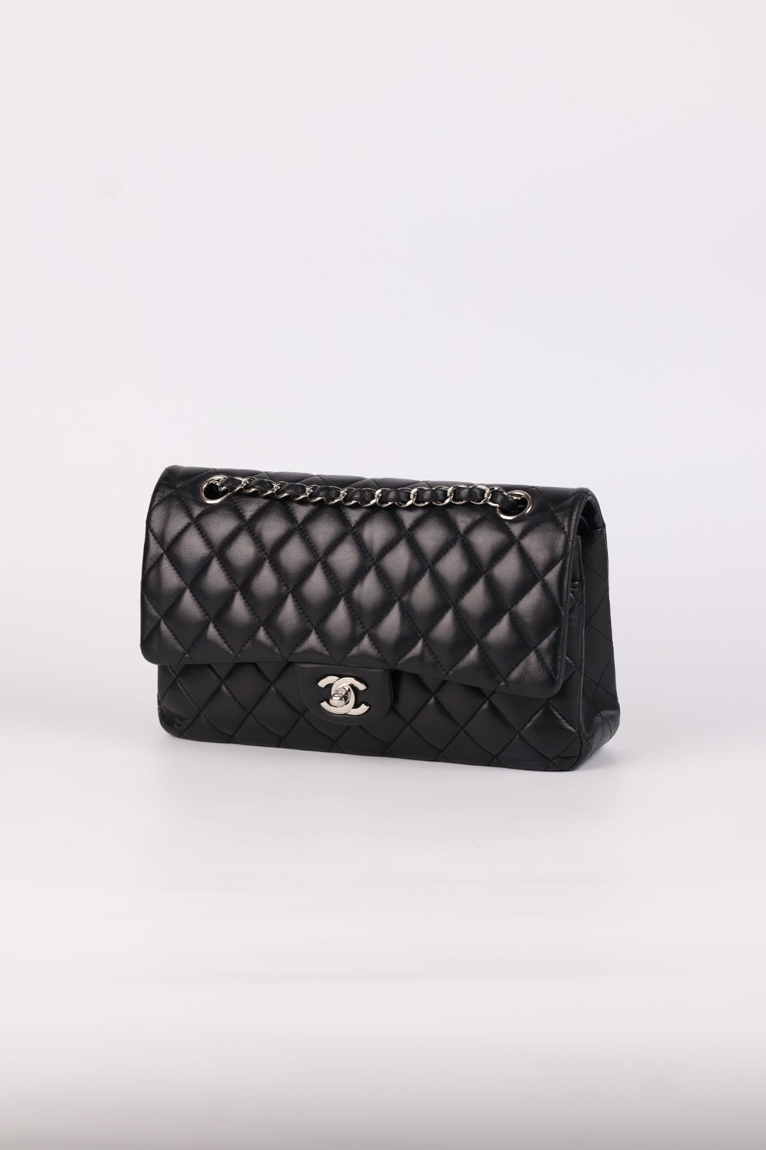 Chanel Timeless Double Flap in Agnello