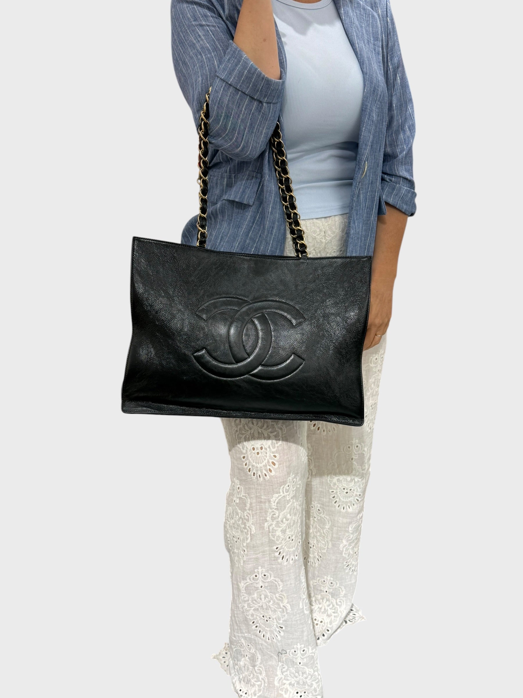 Chanel Maxi Shopping in Pelle