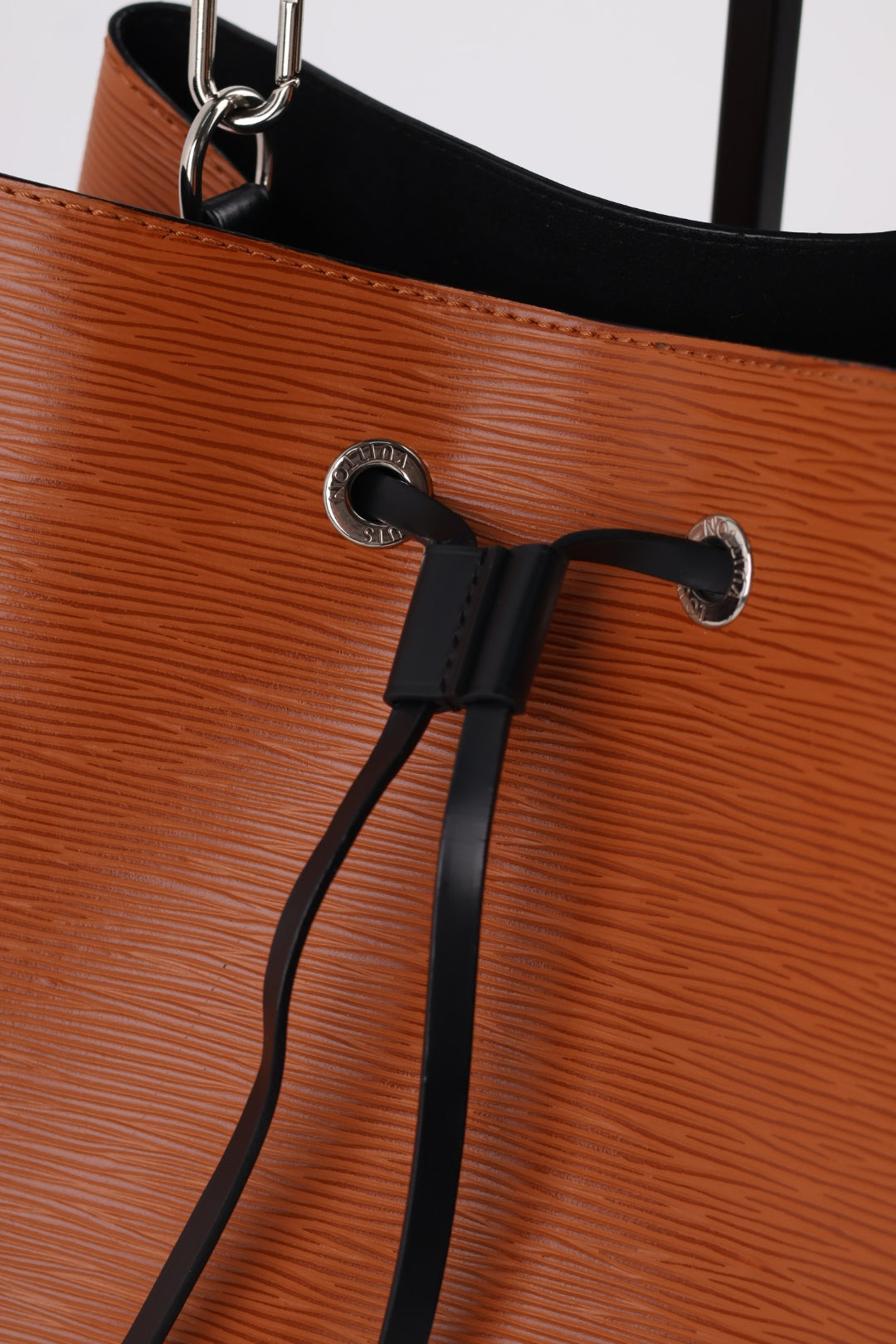Louis Vuitton NeoNoé MM Epi