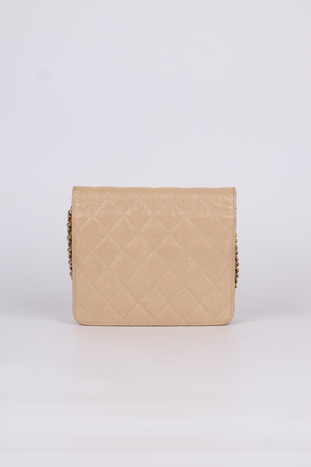 Chanel Pochette con Catena Caviar Perlato