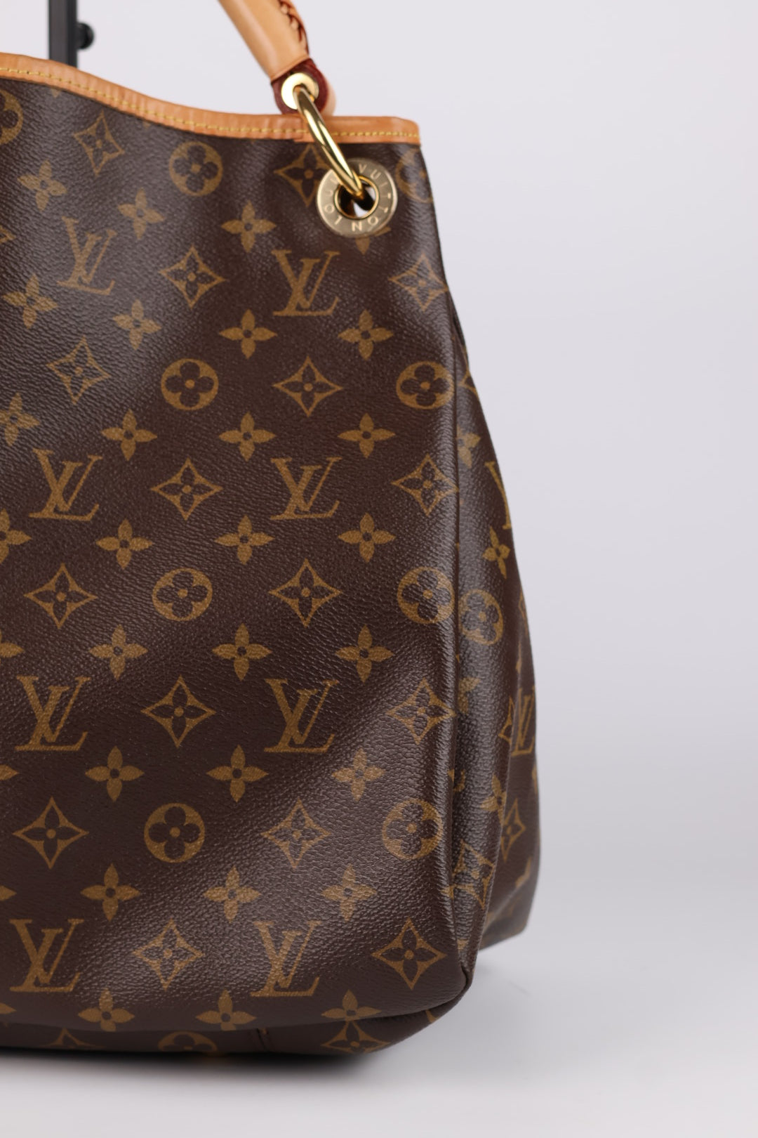Louis Vuitton Artsy MM Monogram