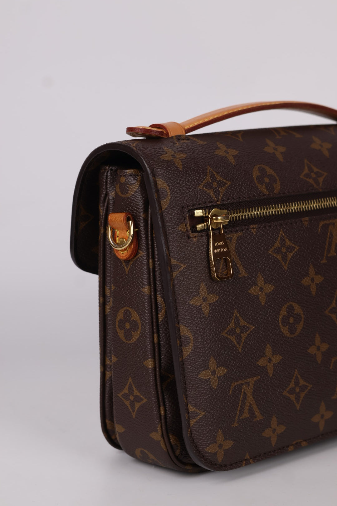 Louis Vuitton Métis Monogram