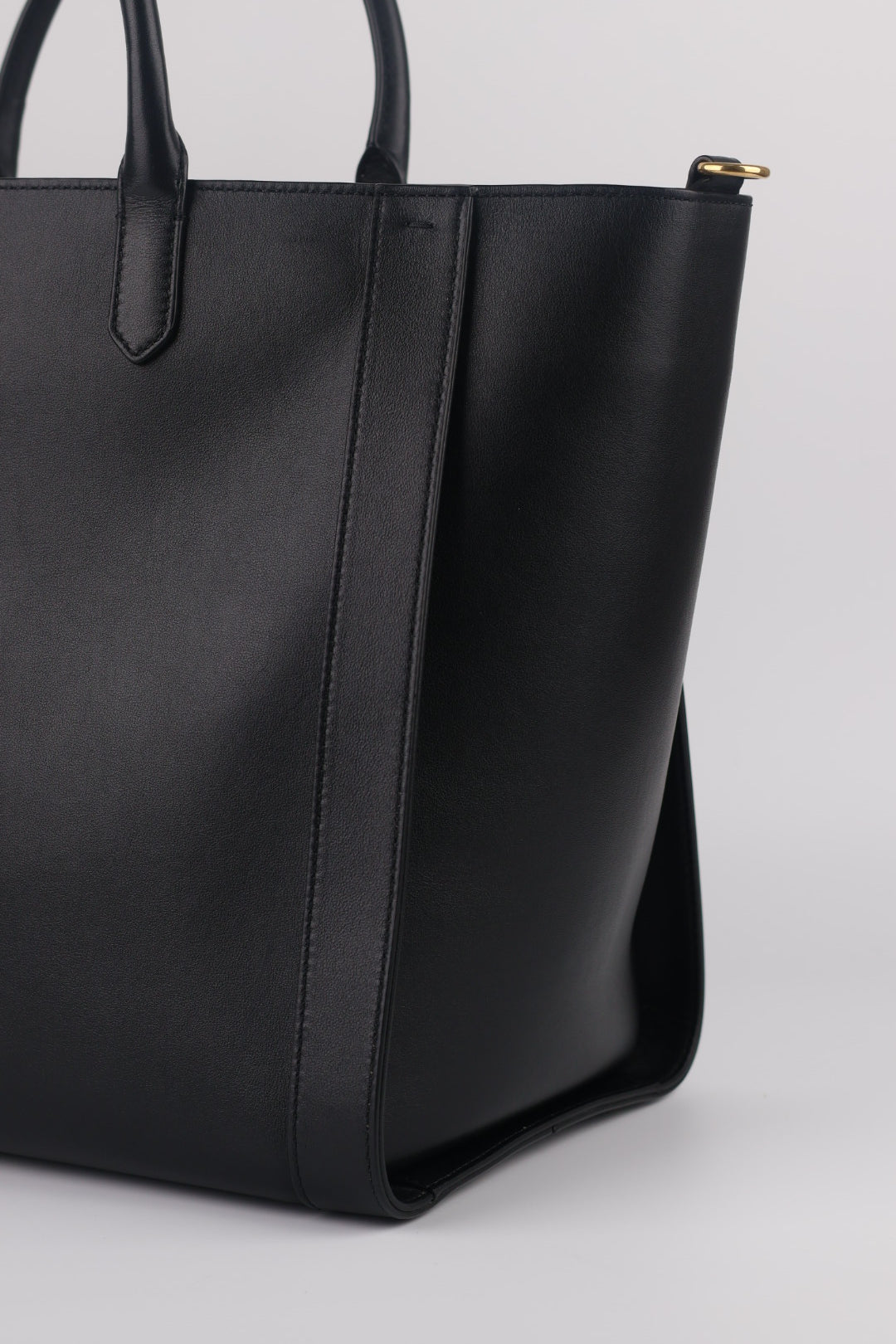 Valentino V Tote in Pelle