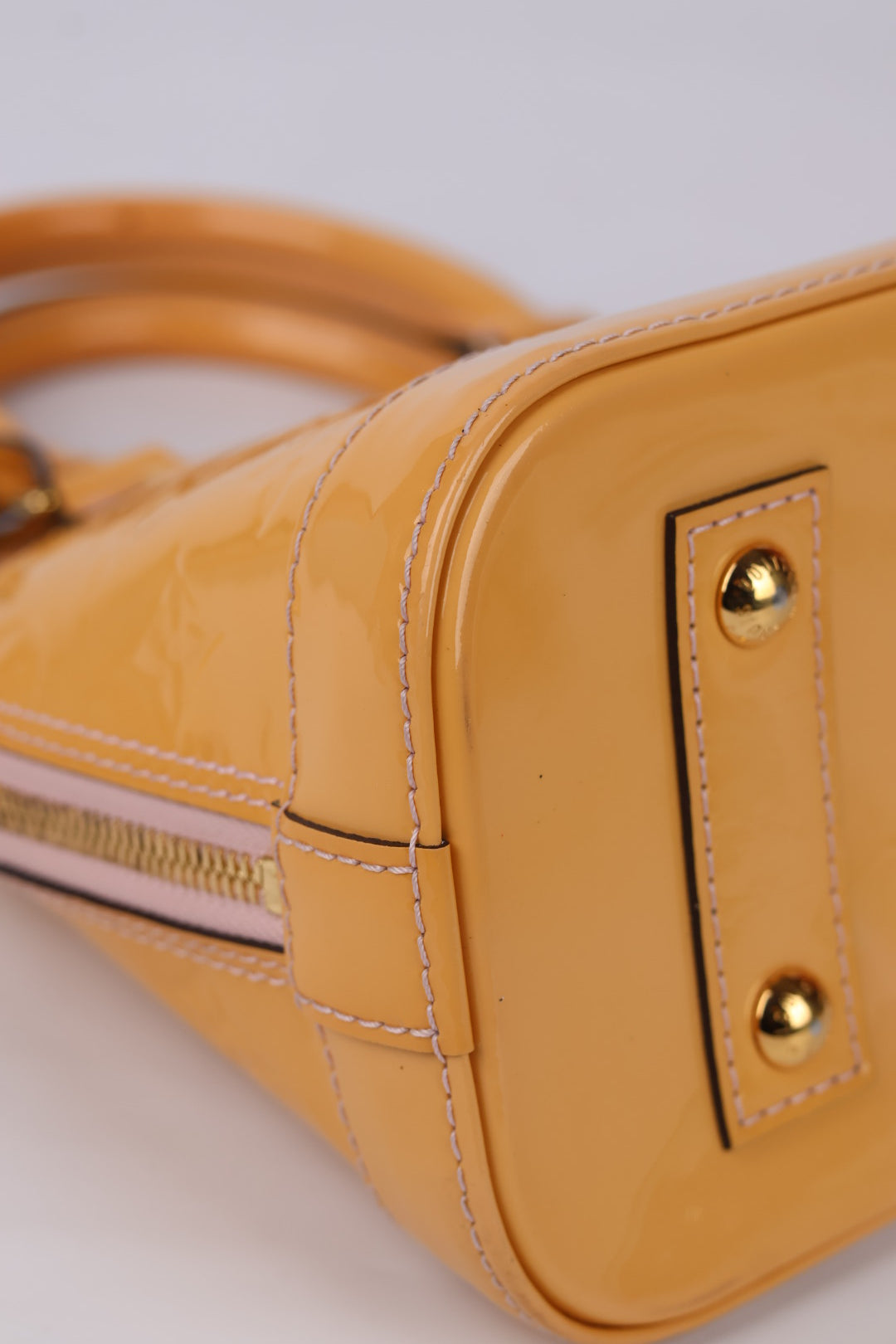 Louis Vuitton Alma BB Vernis