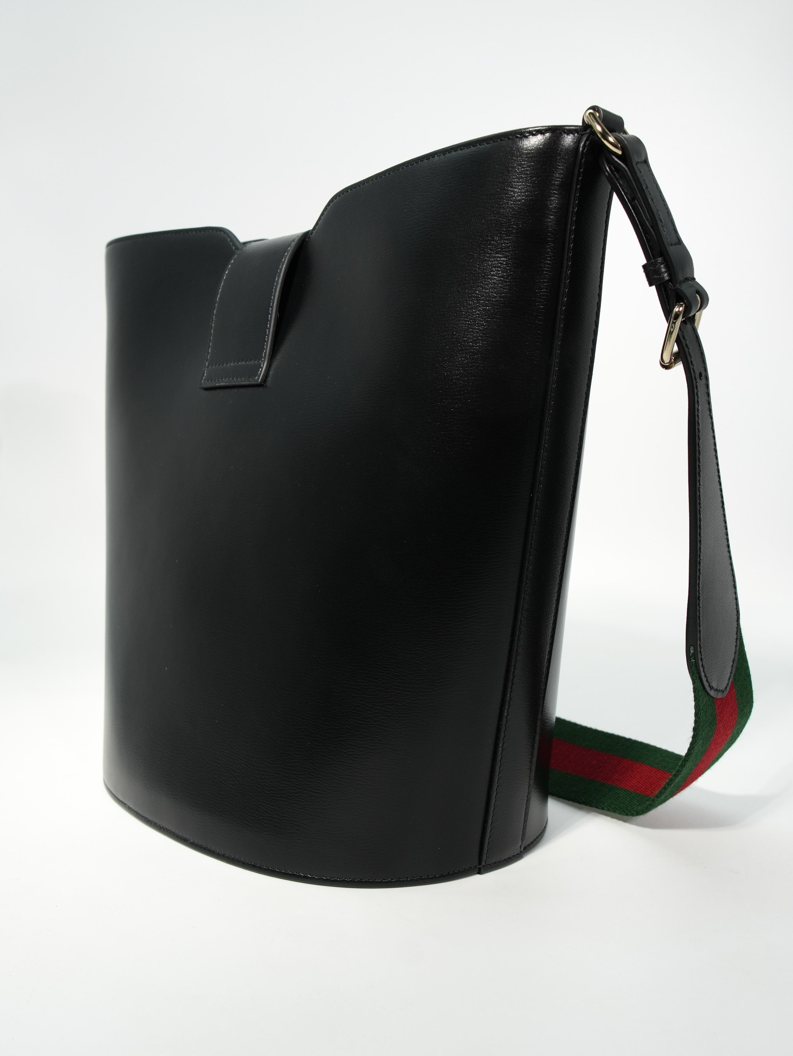 Gucci Jackie Bucket in Pelle