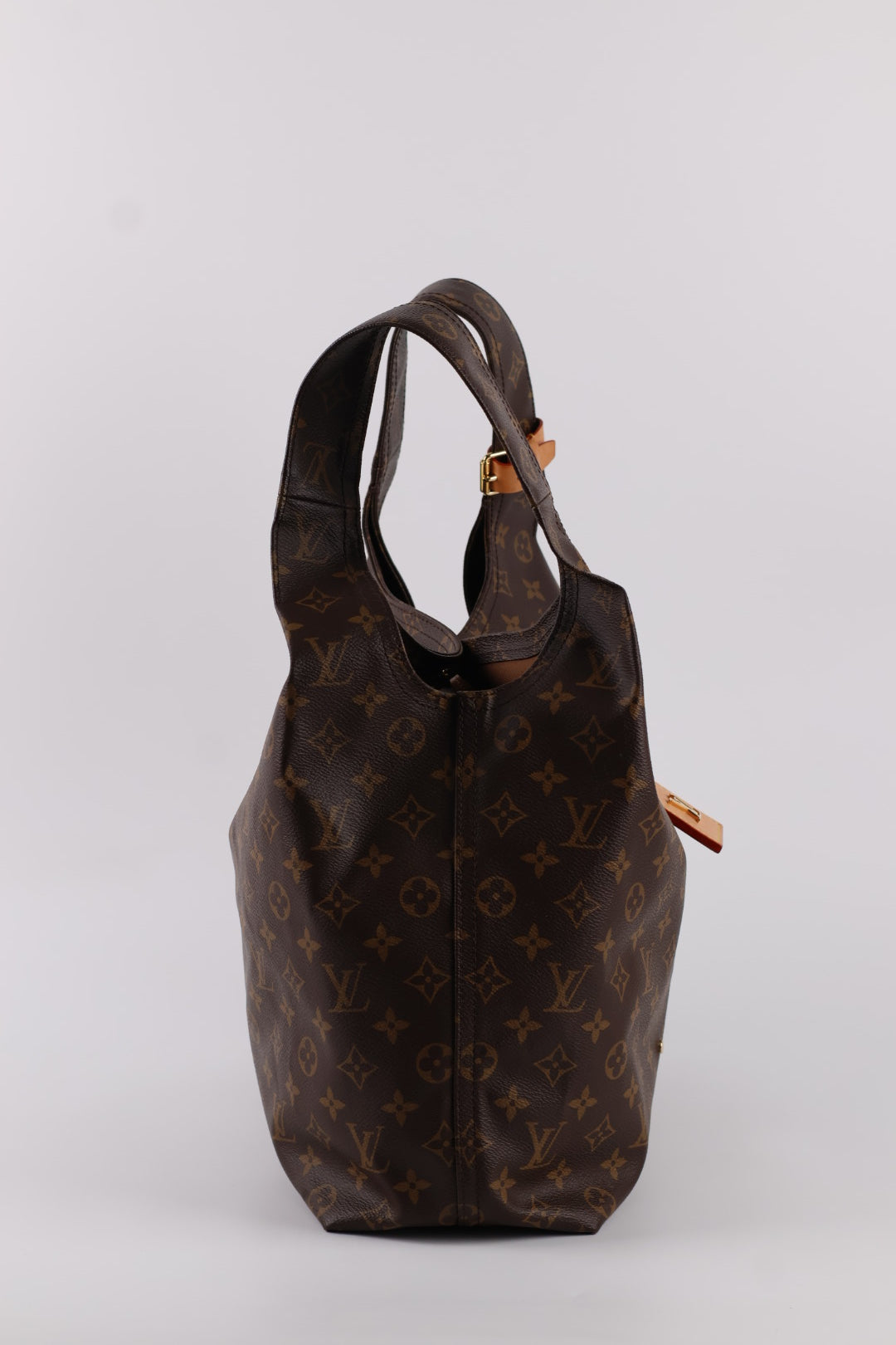 Louis Vuitton Atlantis GM Monogram