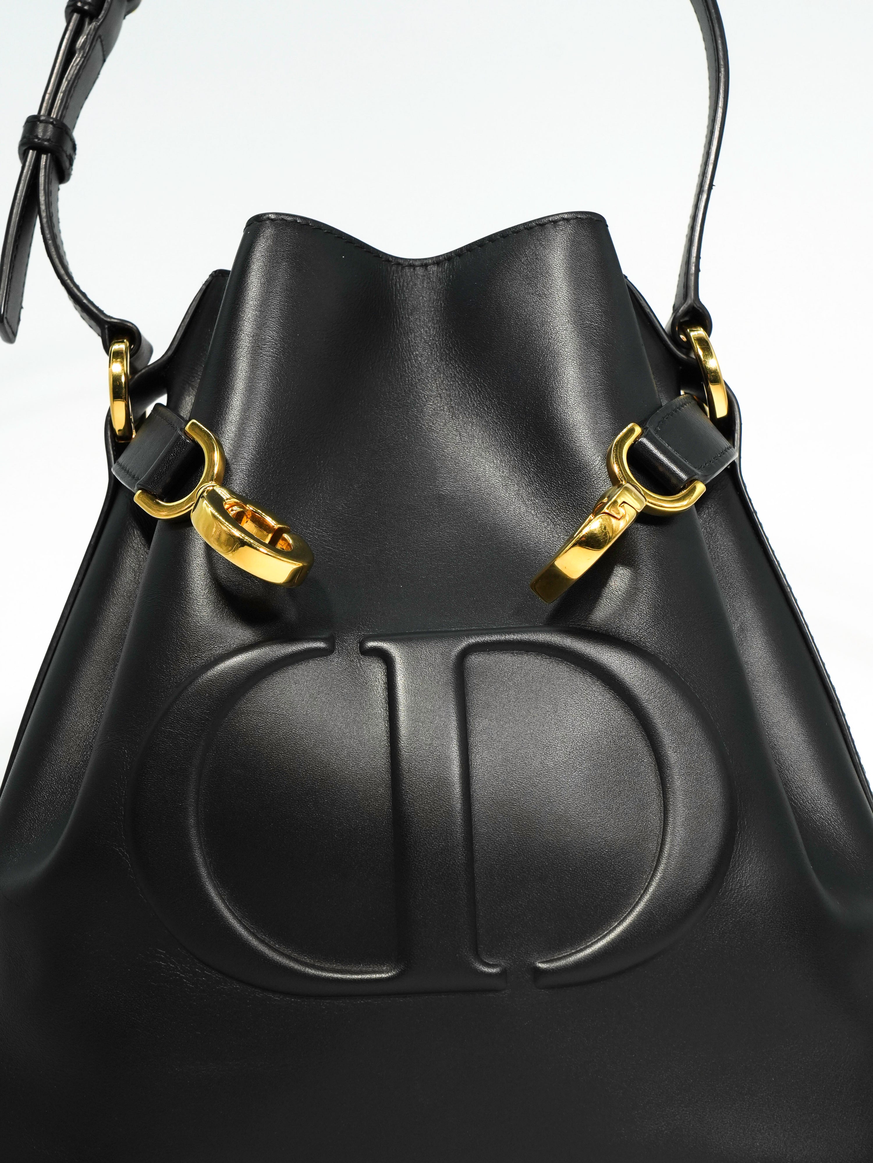 Dior C’est Dior in pelle