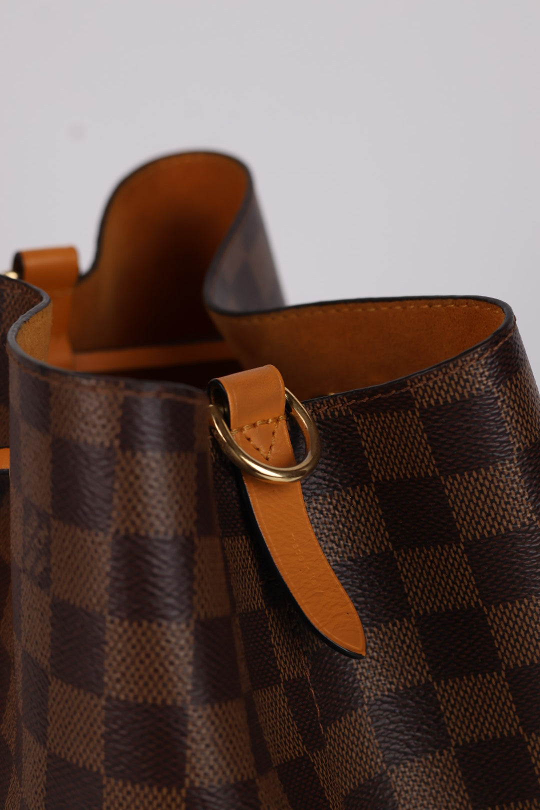 Louis Vuitton Neo Noé MM Damier Ébène