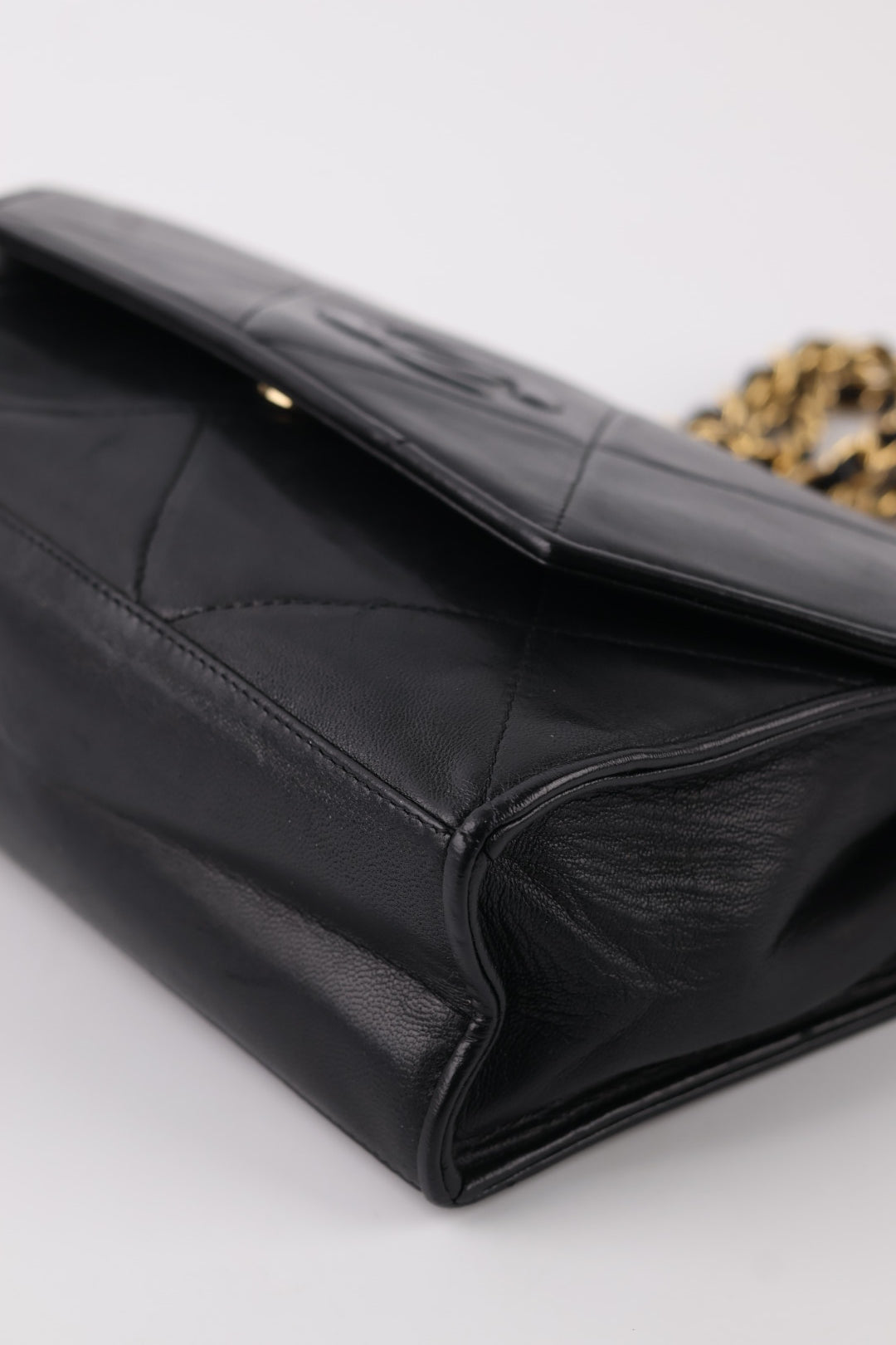 Chanel Flap Vintage Matelassé