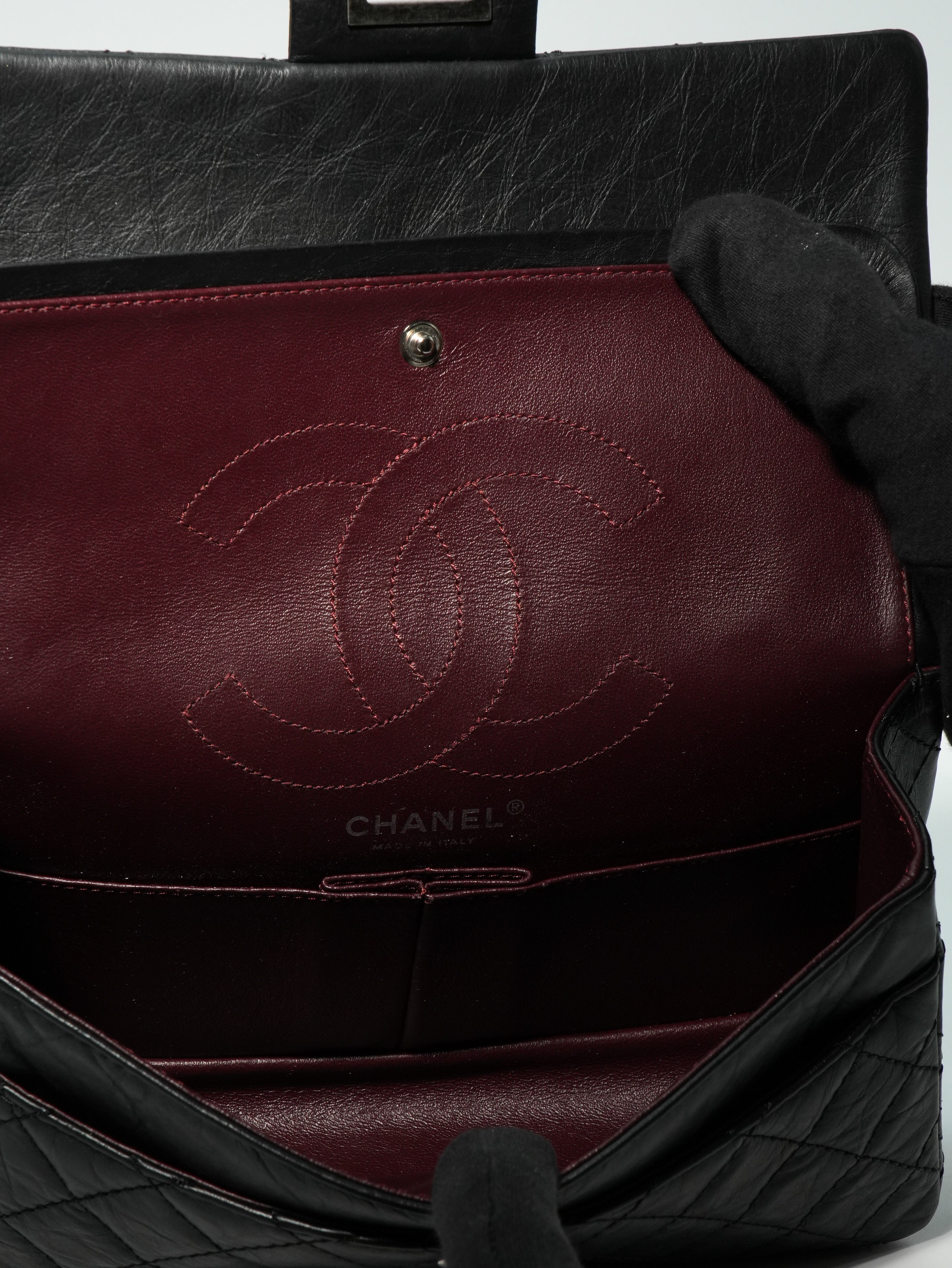 Chanel 2.55 Reissue