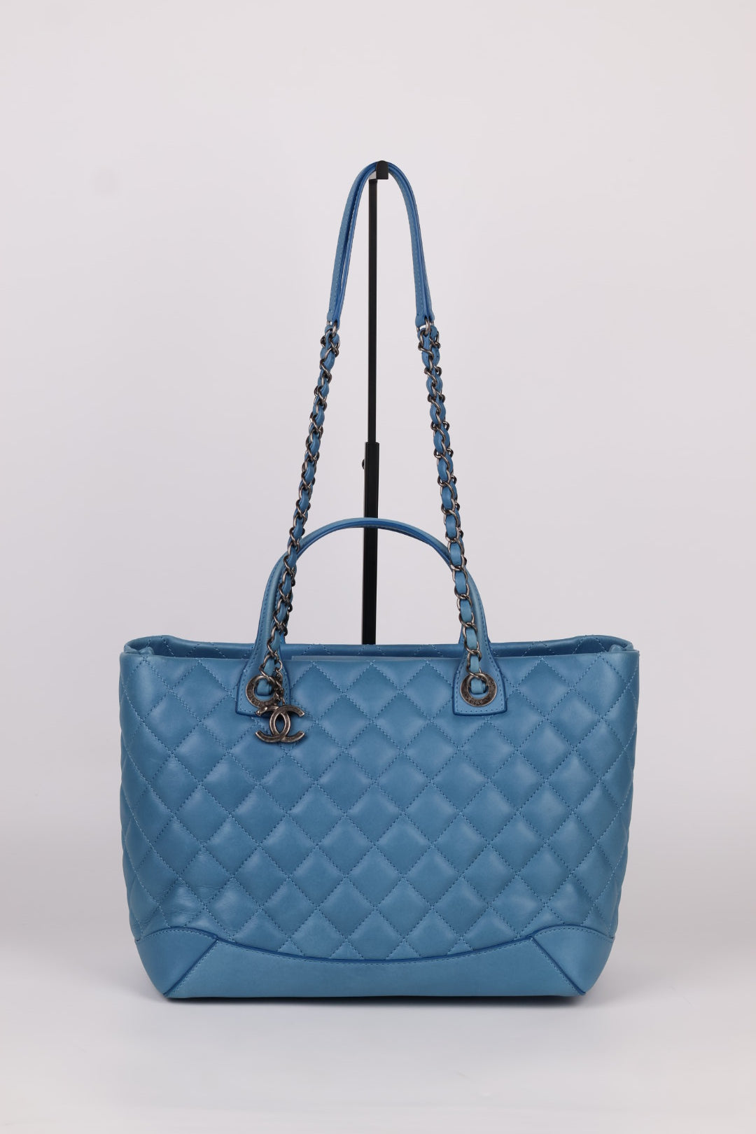 Chanel Tote Bag Matelassé