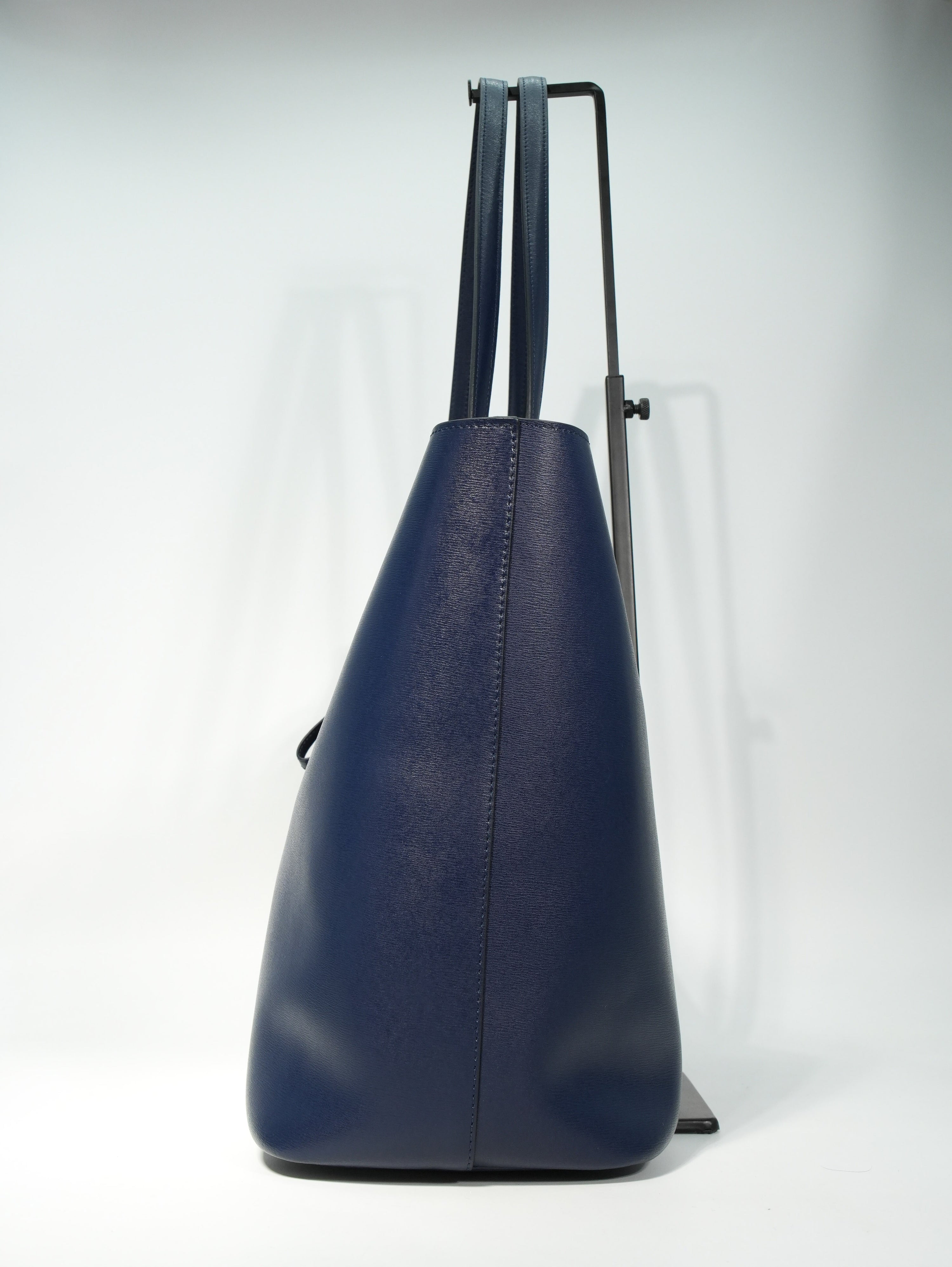 Ferragamo City Tote in Pelle