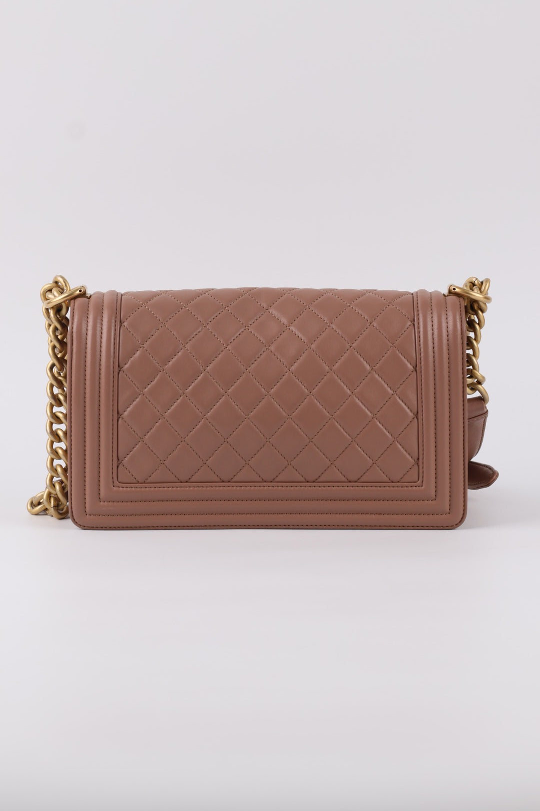 Chanel Boy Media Matelassé