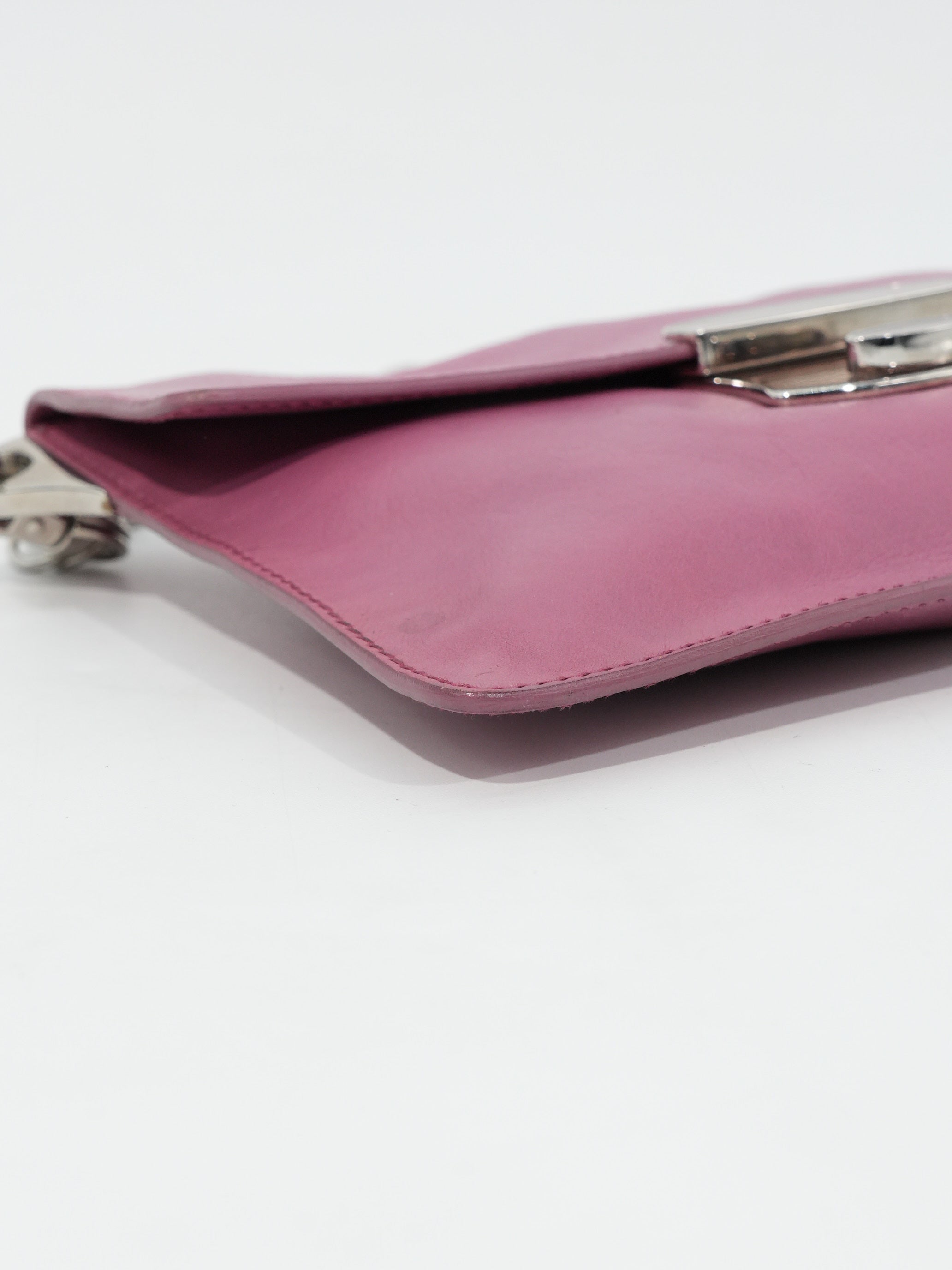 Prada Mini Pochette in Pelle