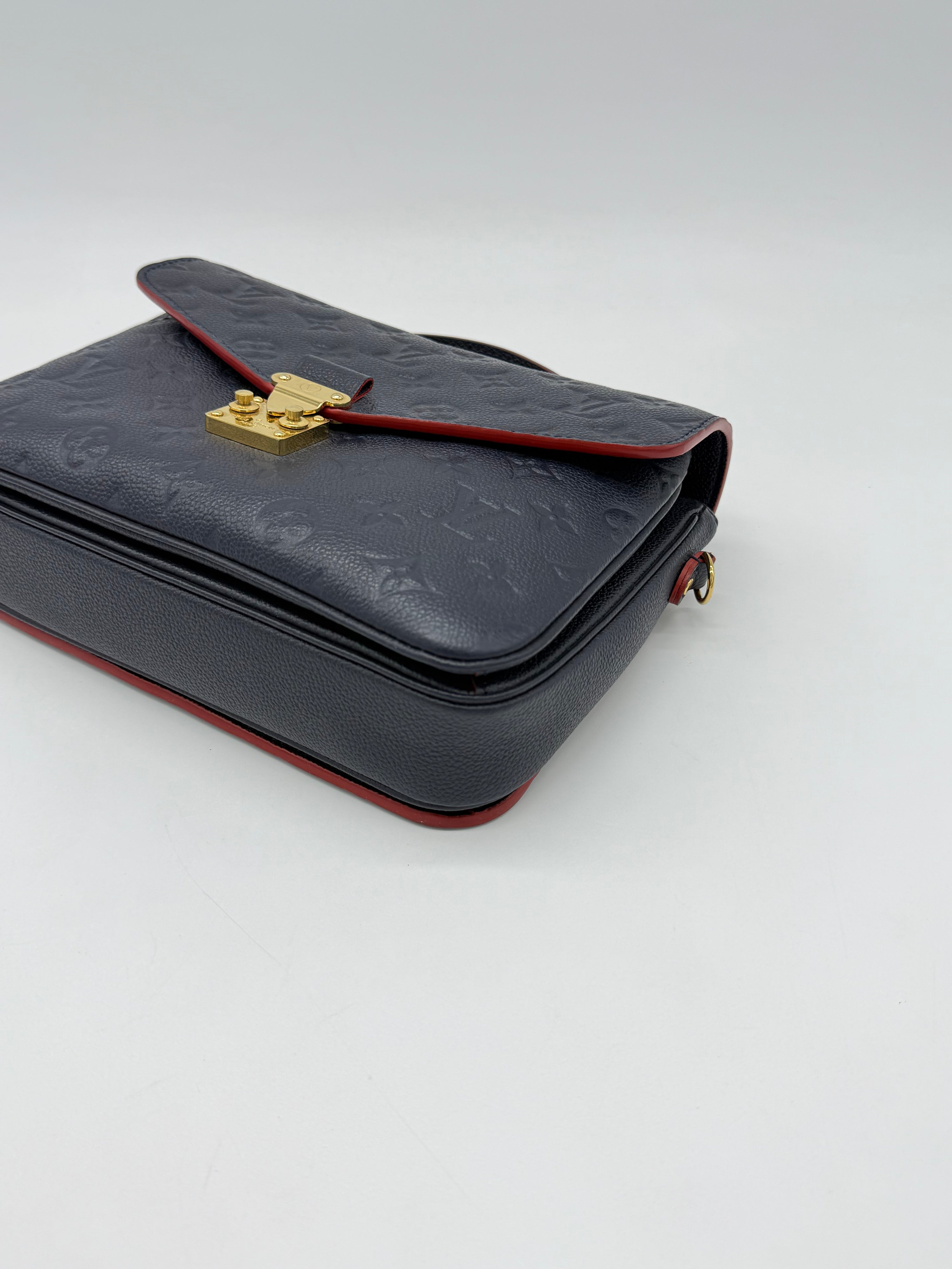 Louis Vuitton Métis Empreinte