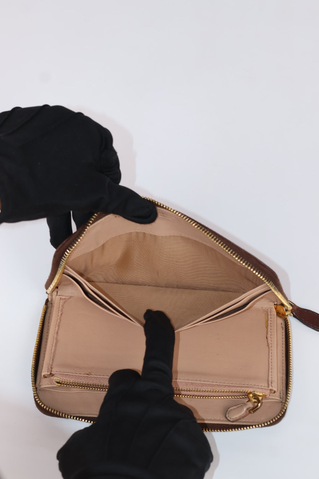 Prada Portafoglio Zippy Vintage