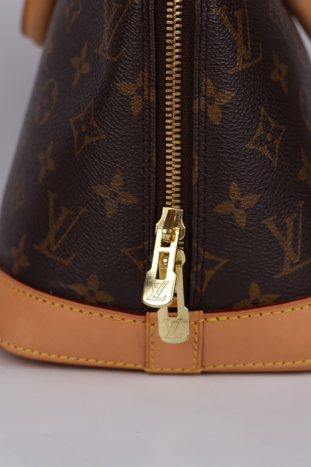 Louis Vuitton Alma PM Monogram