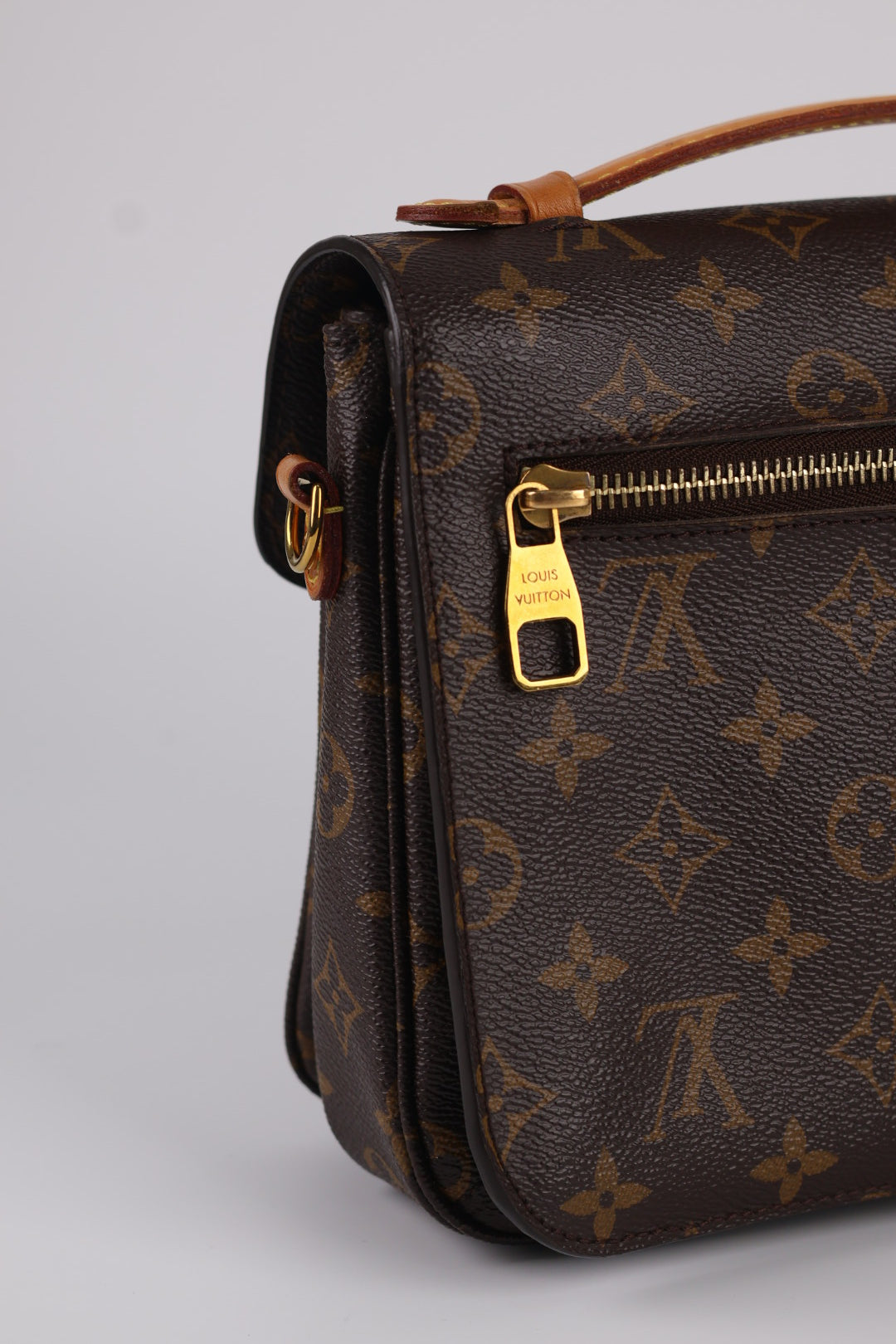 Louis Vuitton Métis Monogram