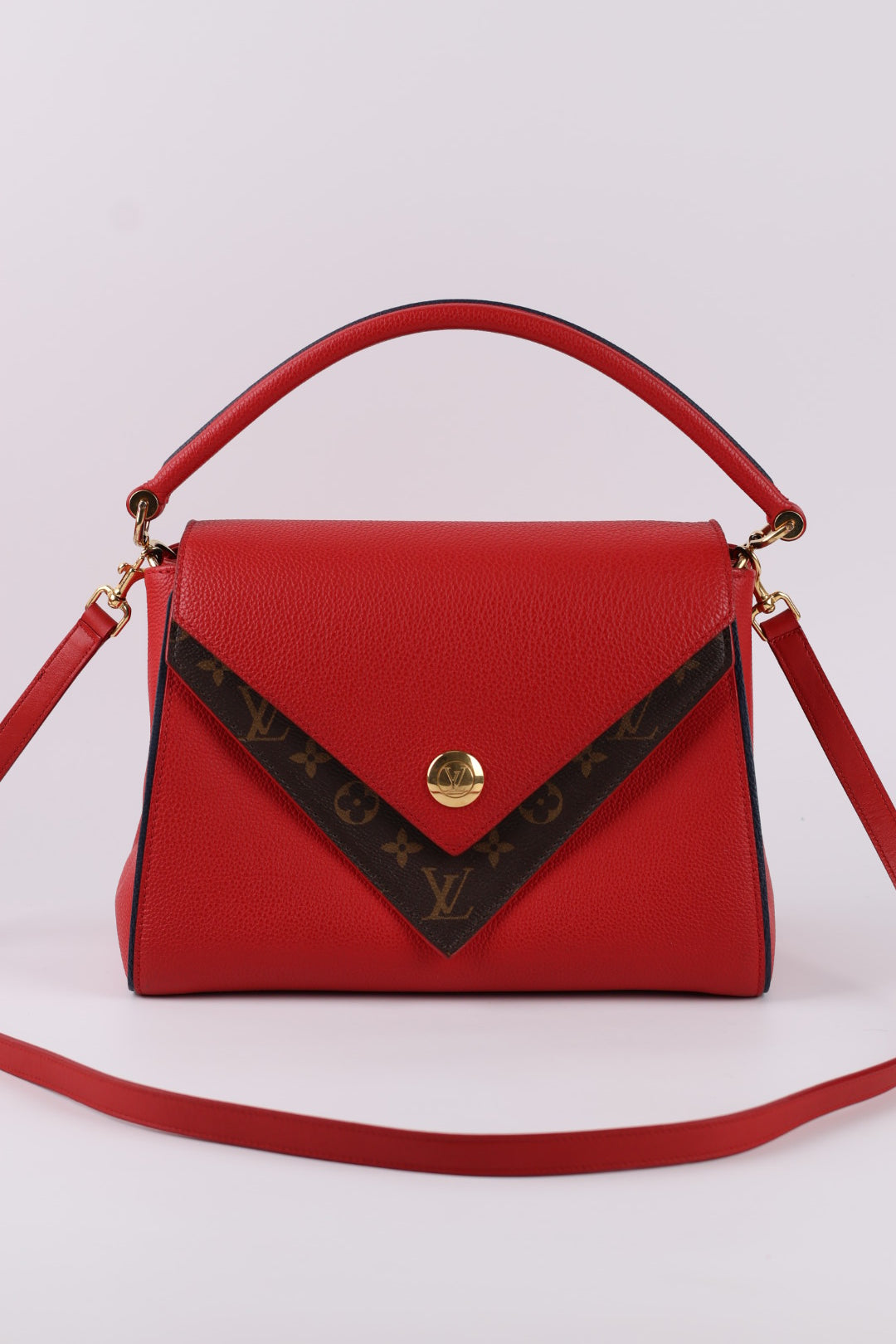 Louis Vuitton Double V