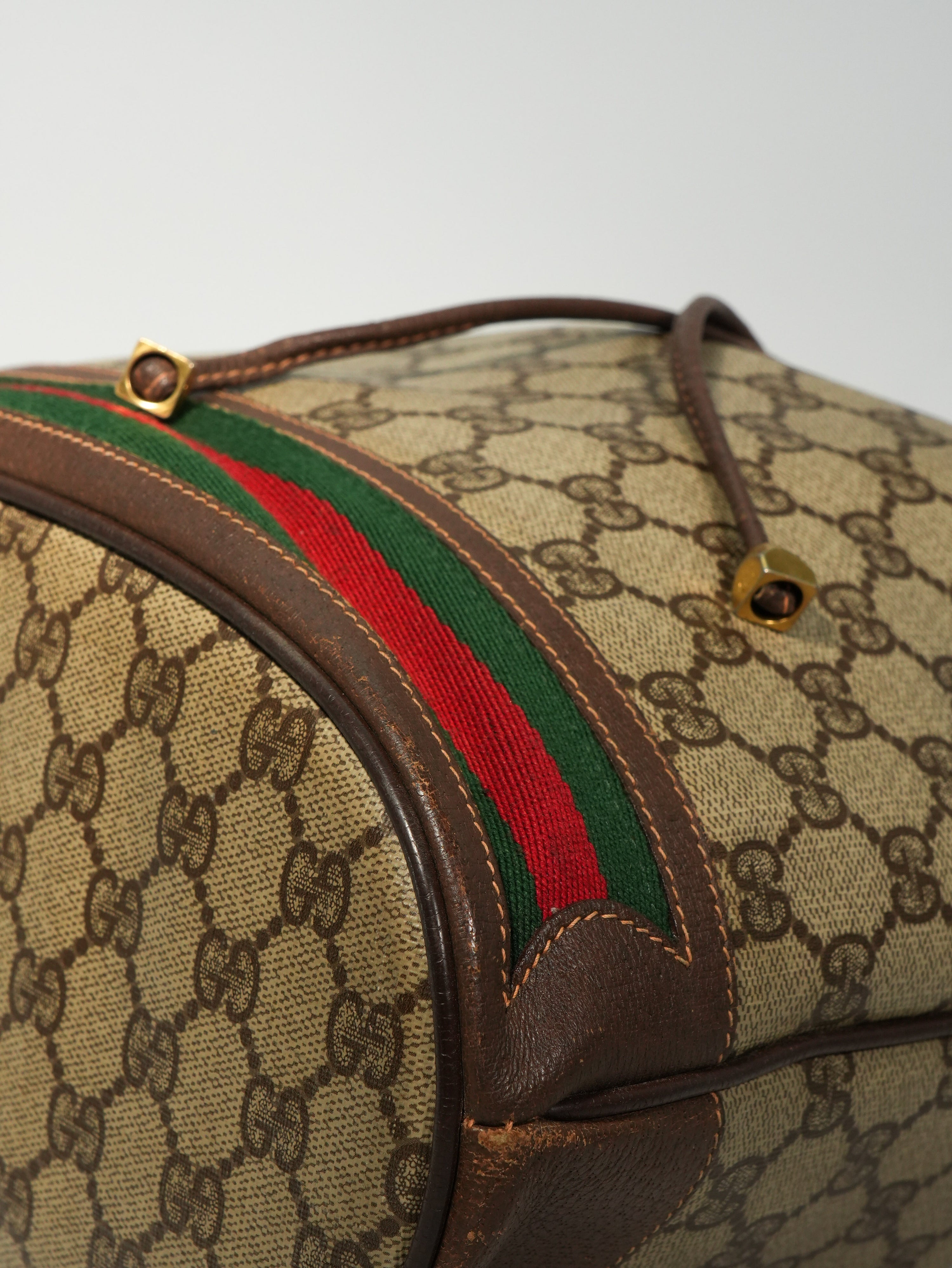 Gucci Bucket GG Supreme Vintage