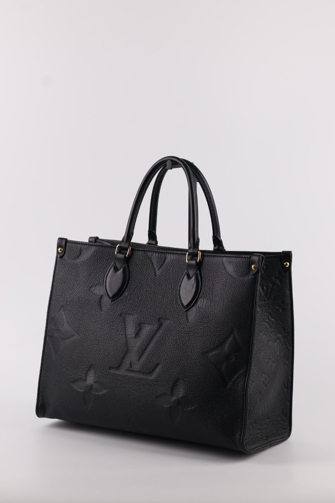 Louis Vuitton OnTheGo MM