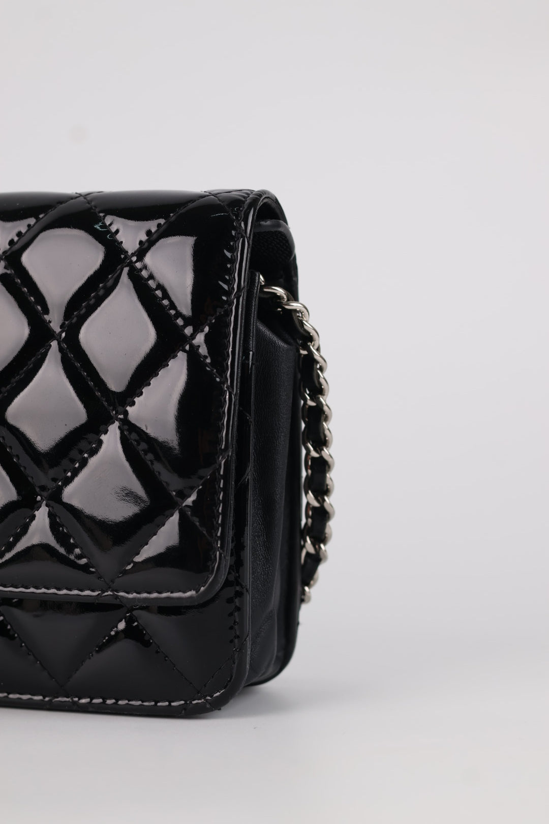 Chanel Woc Classic Vernis