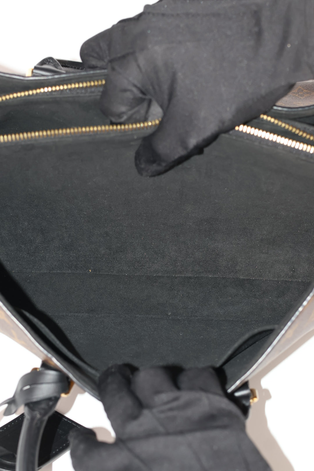 Louis Vuitton Soufflot MM Monogram