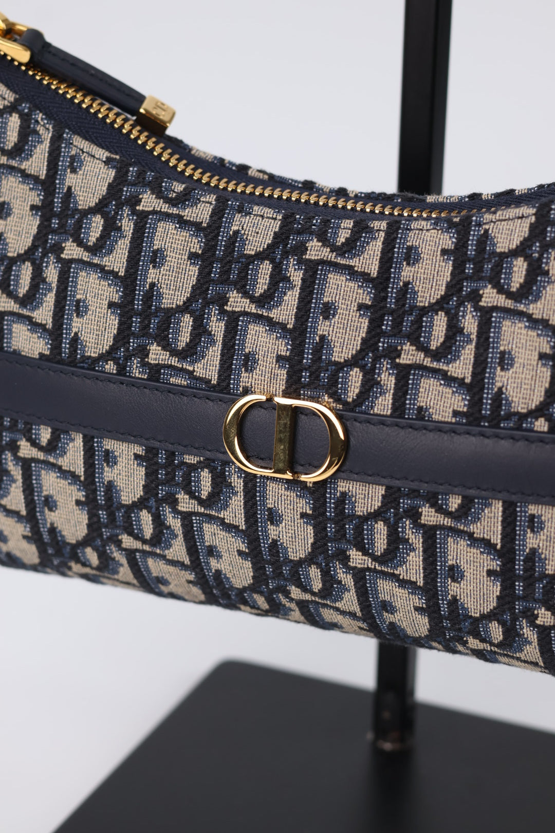 Dior Hobo 30 Montaigne Jacquard Oblique