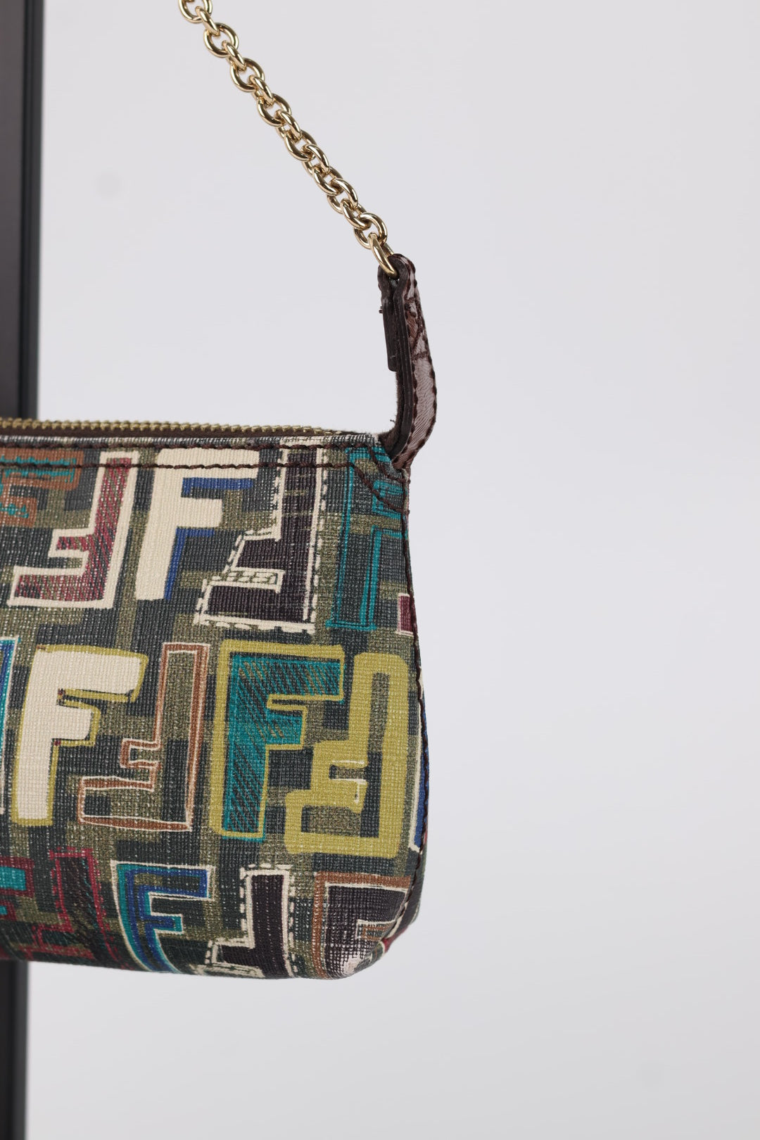 Fendi Chain Pochette FF Multicolor