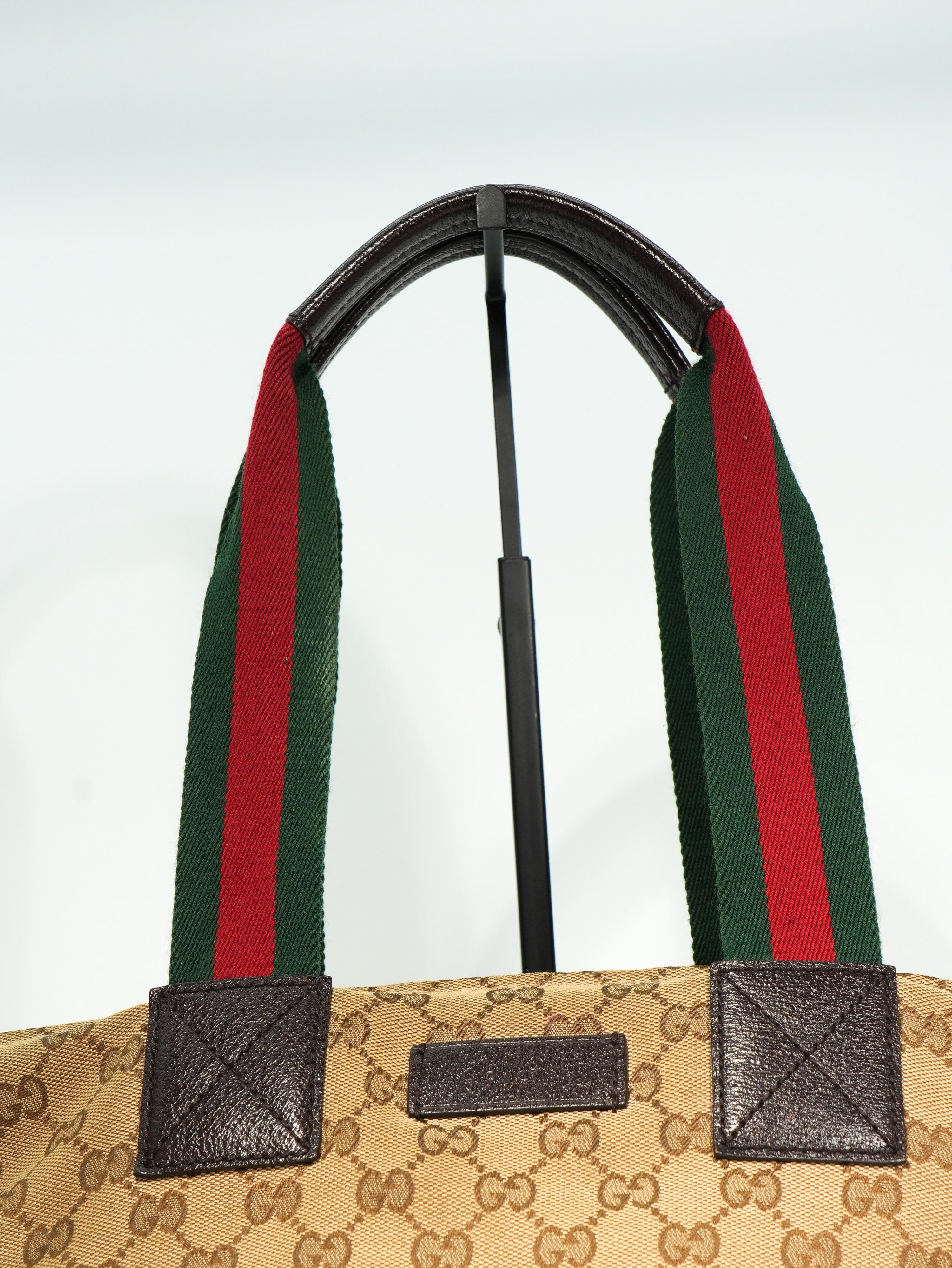 Gucci Tote GG Wave