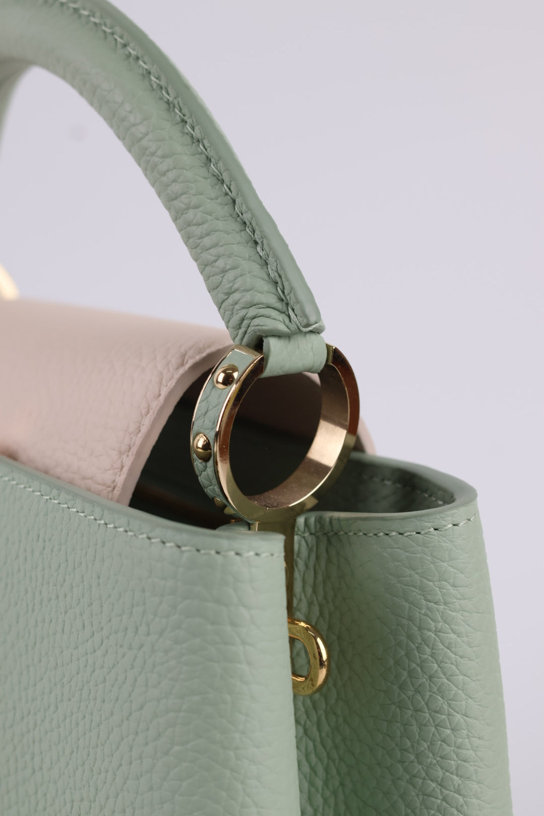 Louis Vuitton Capucines BB