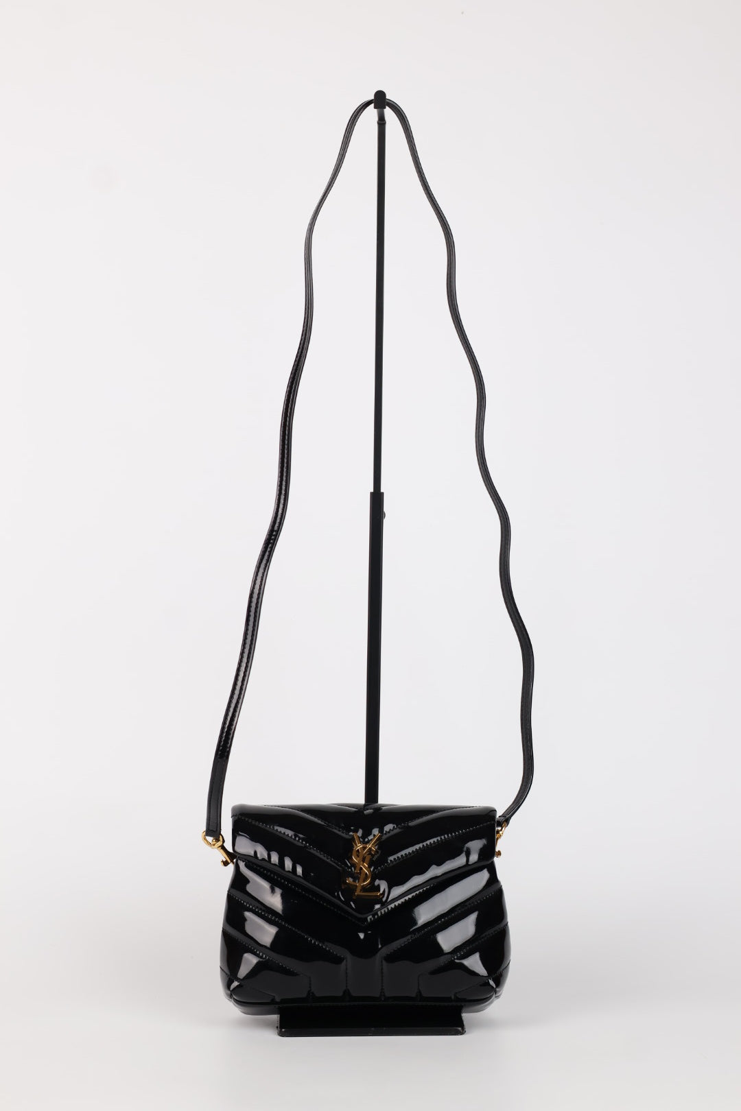Saint Laurent Lou Lou Toy Vernis