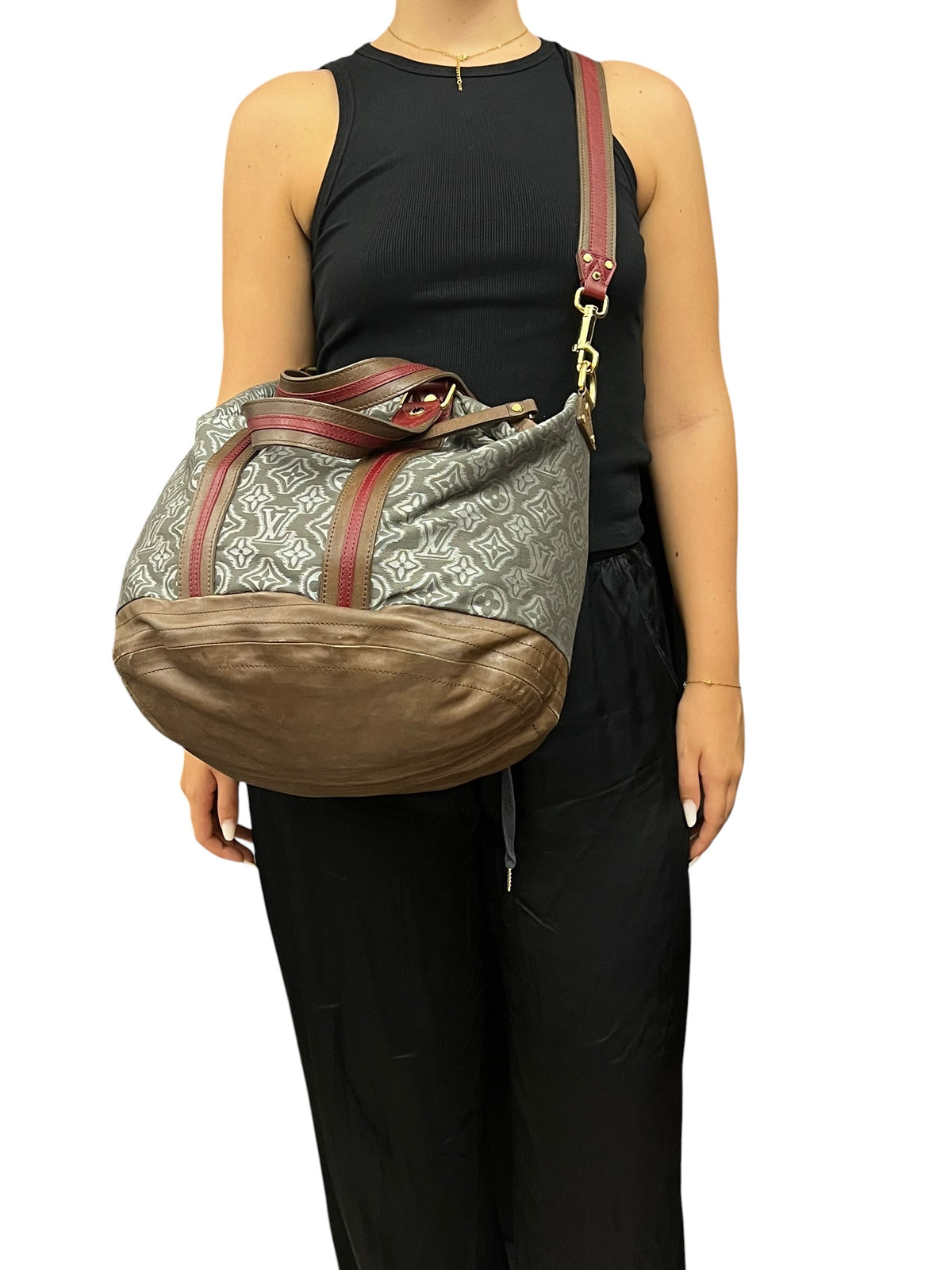Louis Vuitton Aviator Tote