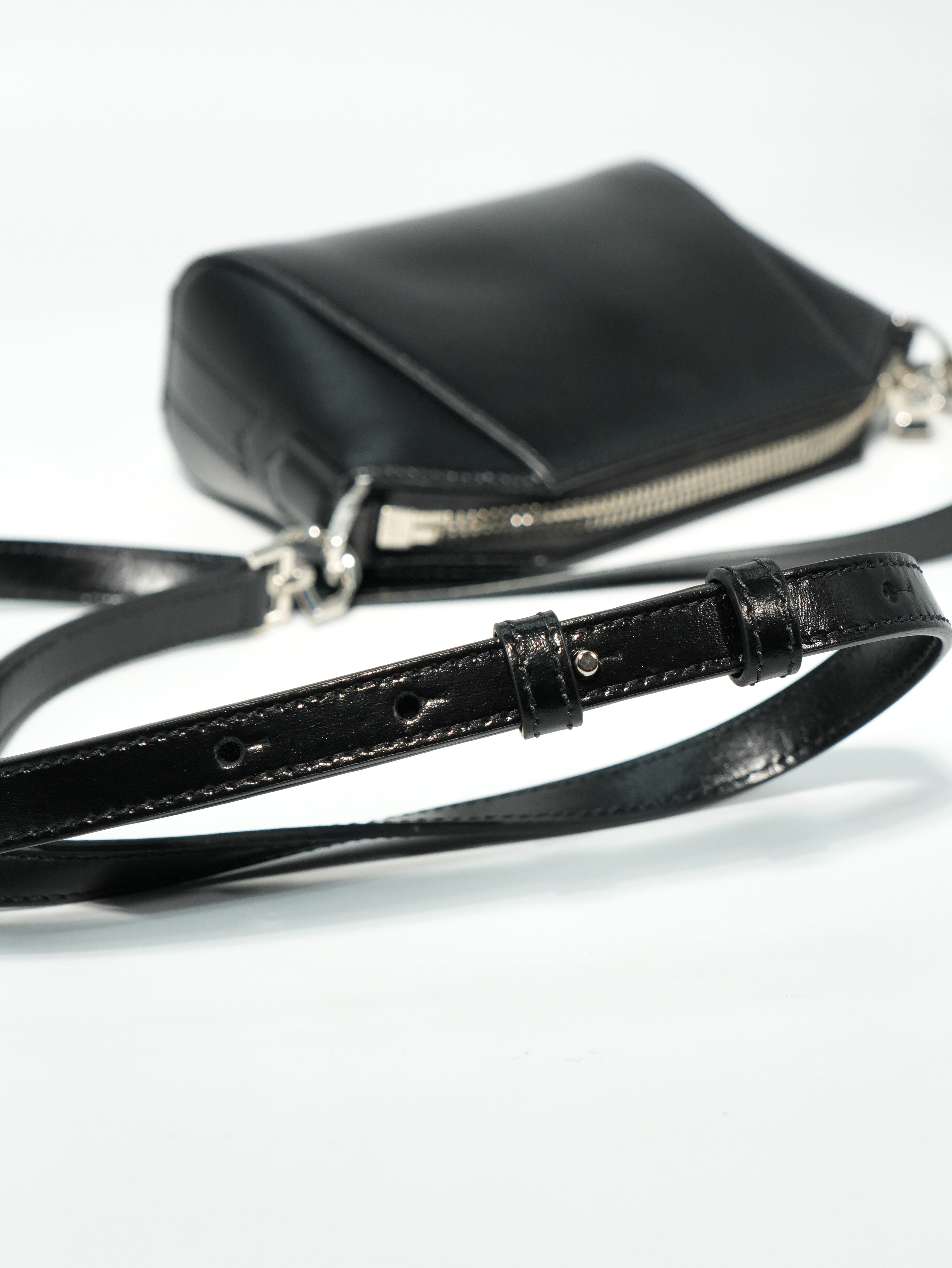 Givenchy Pochette Antigona con Tracolla