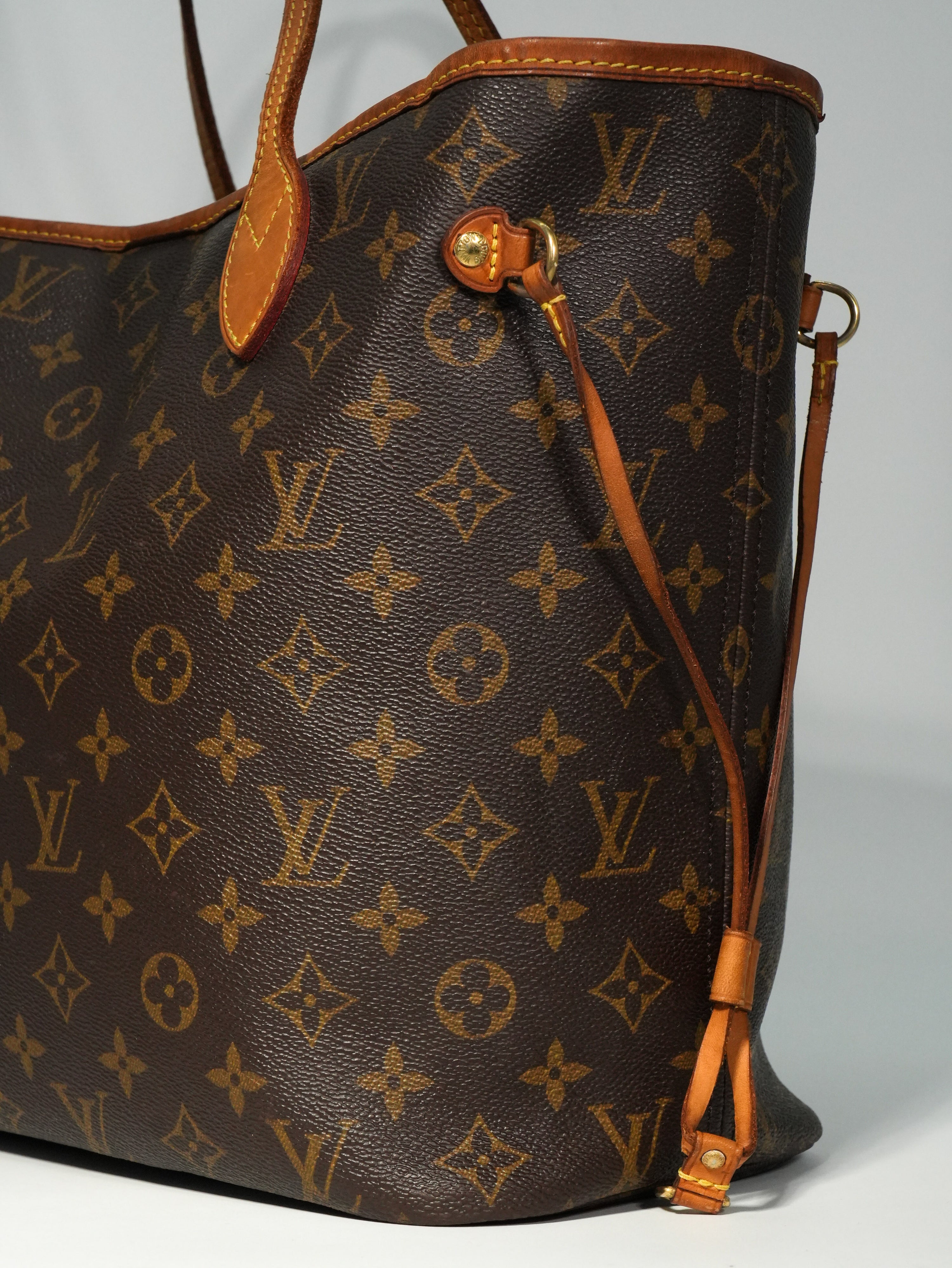 Louis Vuitton Neverfull MM Monogram
