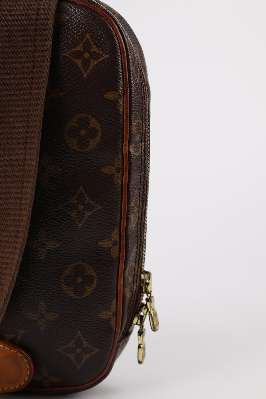 Louis Vuitton Marsupio Gange Monogram