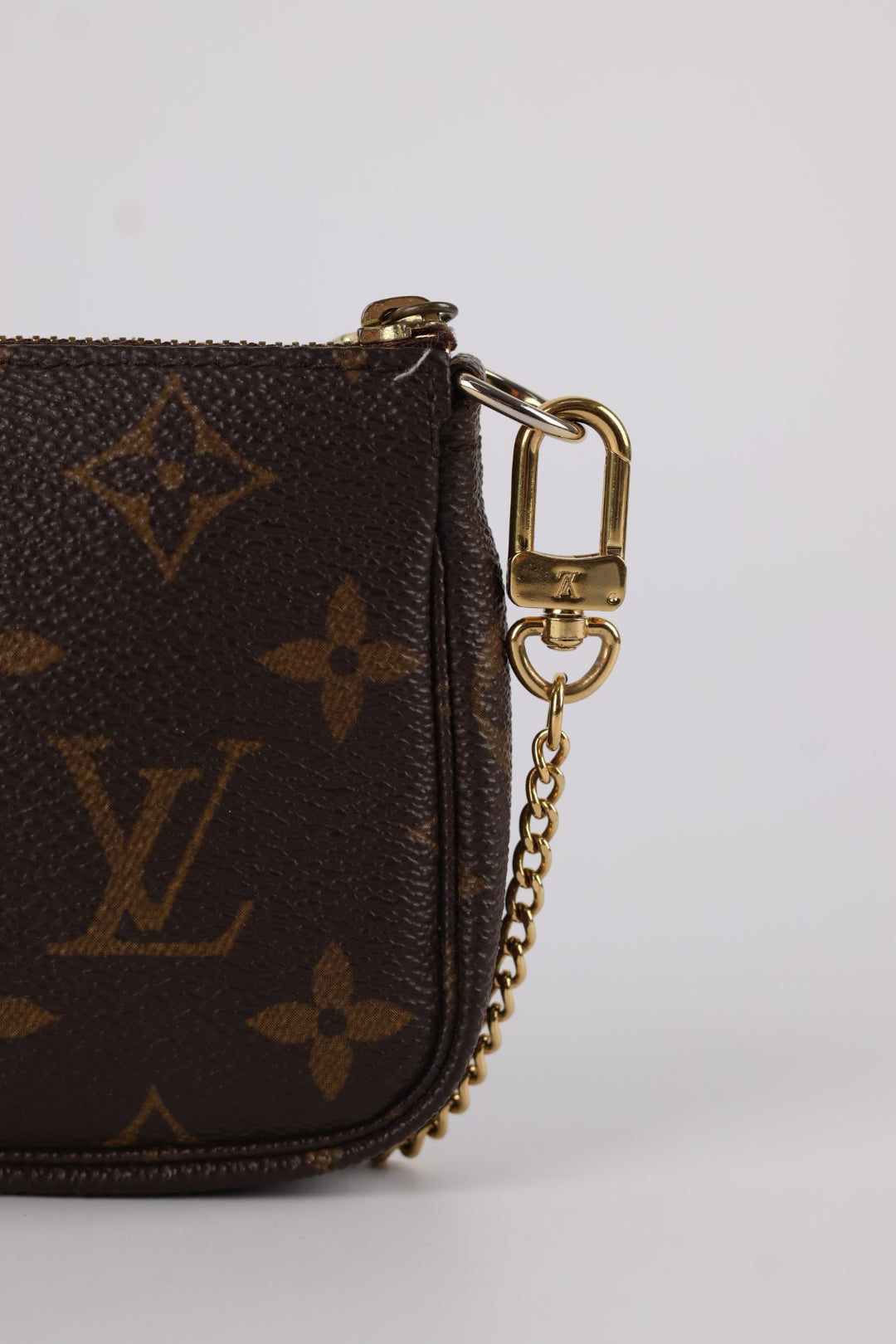 Louis Vuitton Mini Accessoires Monogram