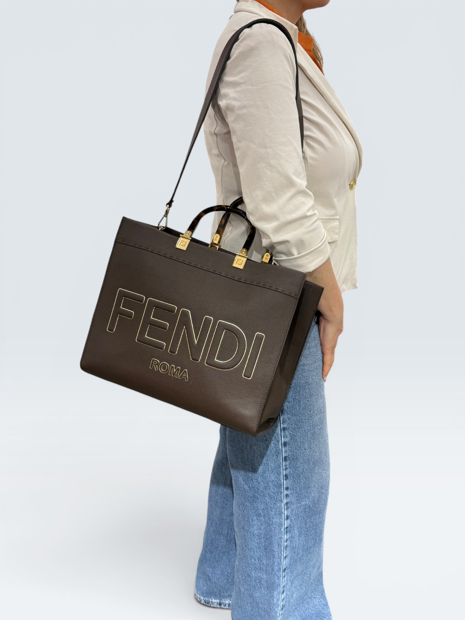 Fendi Sunshine Media in Pelle