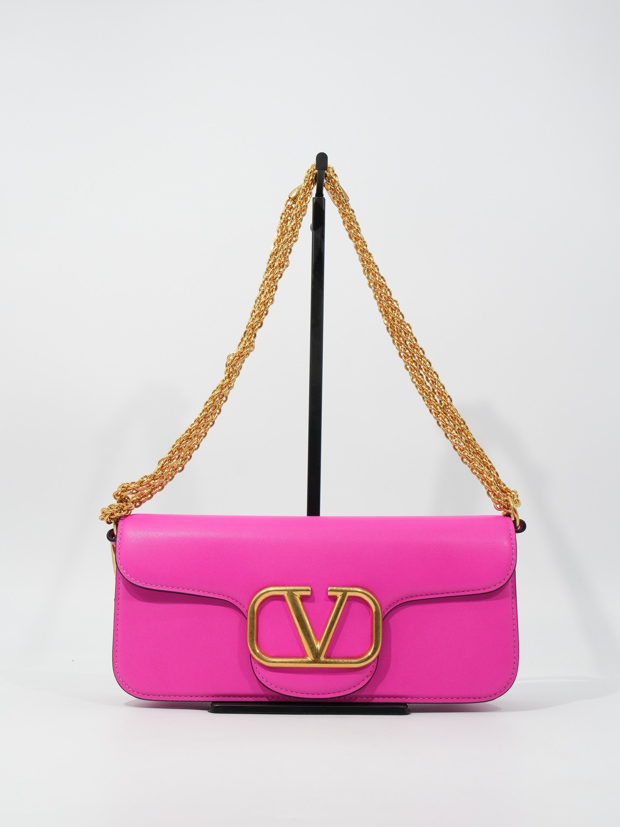 Valentino Locó Media