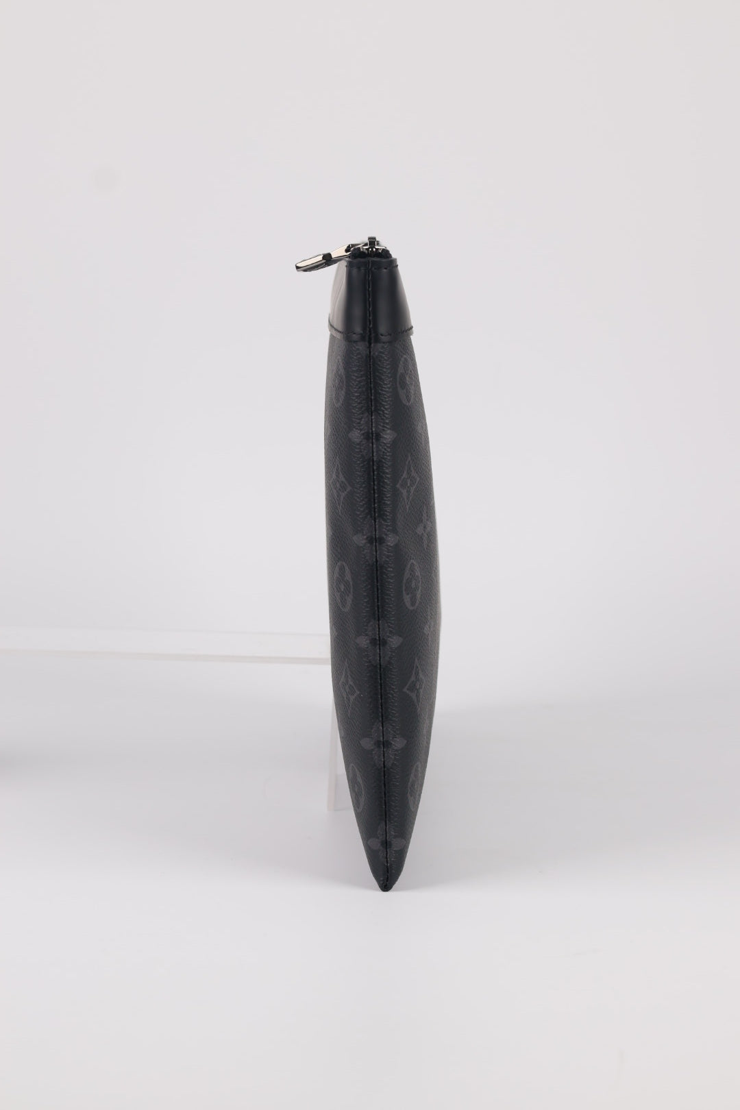 Louis Vuitton Pochette Discovery Monogram Eclipse