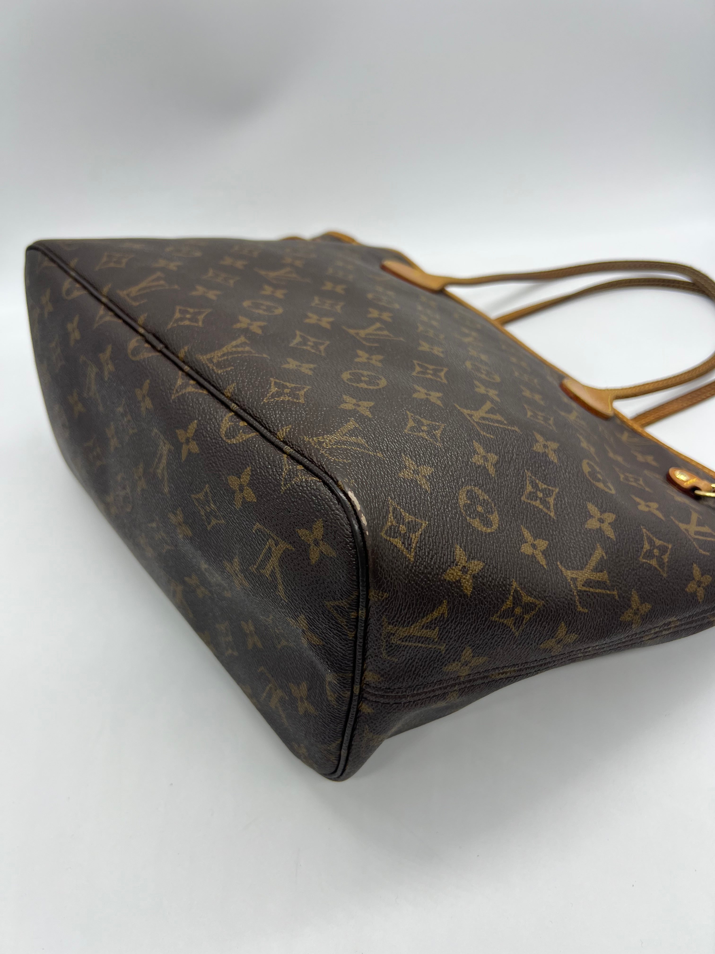 Louis Vuitton Neverfull MM Monogram