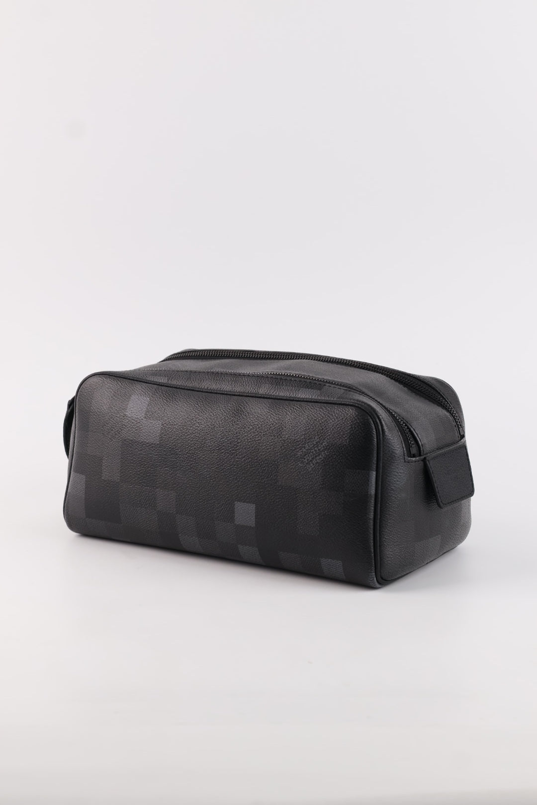 Louis Vuitton Toilette Dopp Kit Damoflage