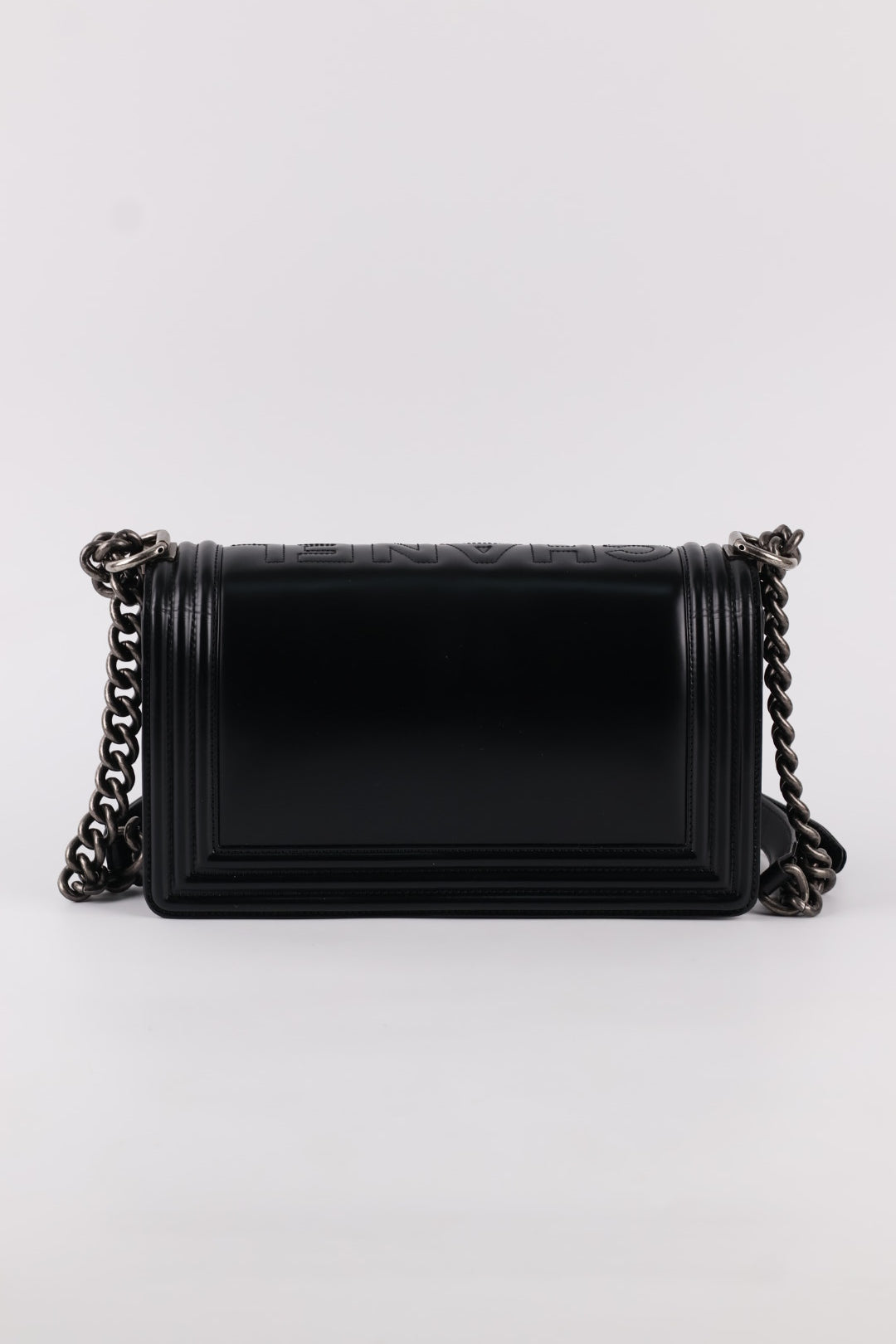 Chanel Boy Media in Pelle
