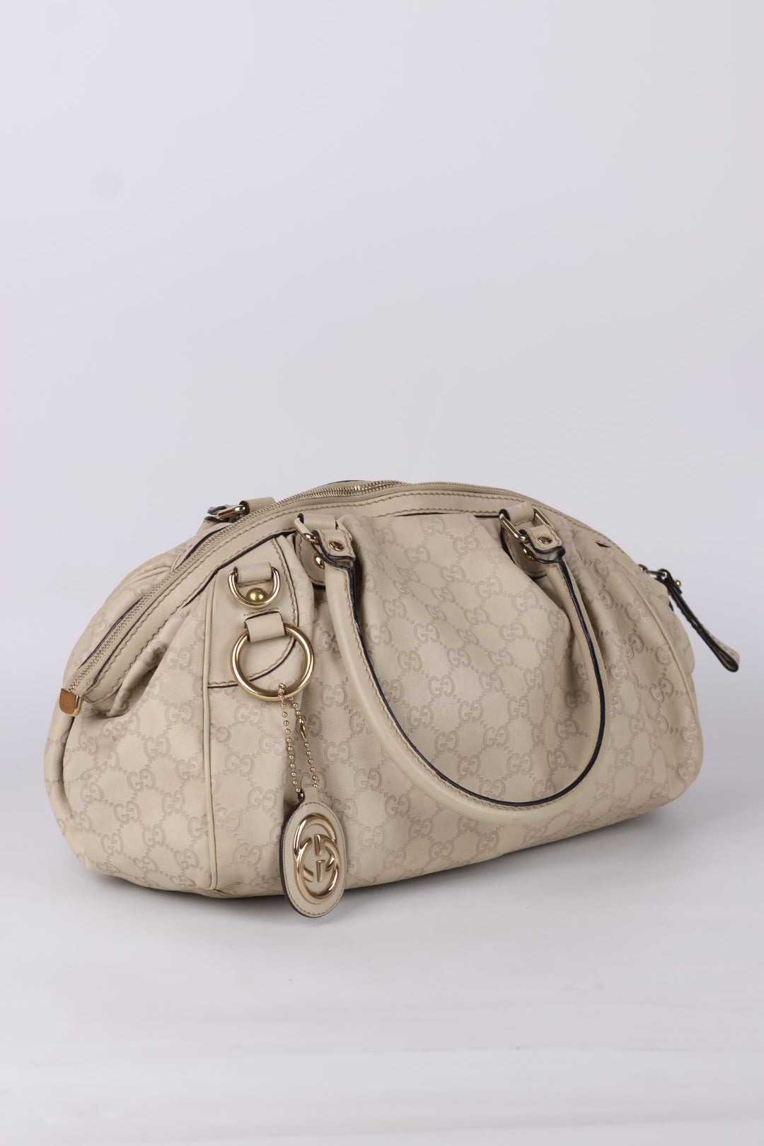 Gucci Boston Sukey GG Signature