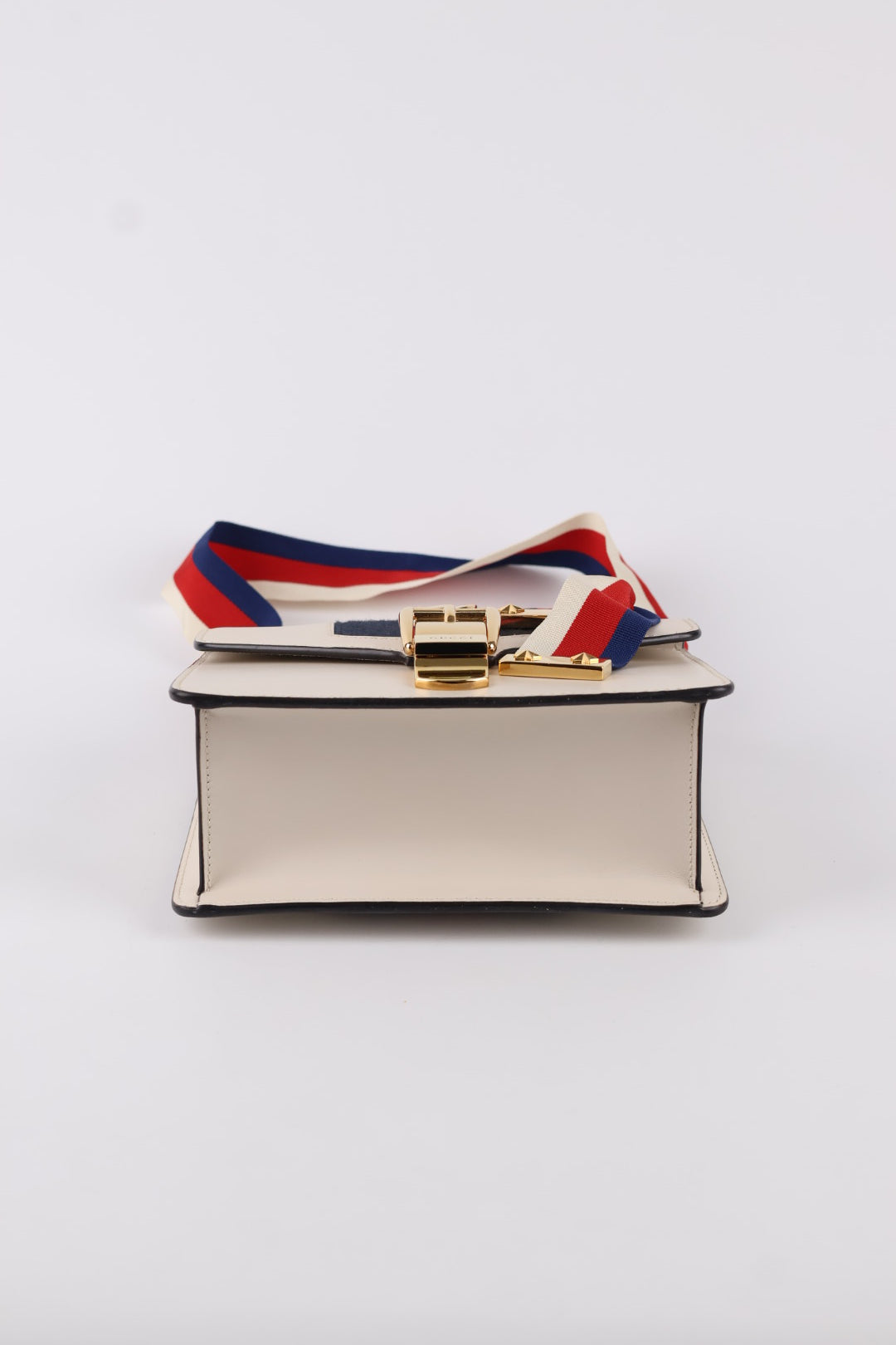 Gucci Sylvie Mini in Pelle